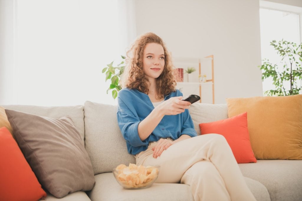 Why do women cross their legs