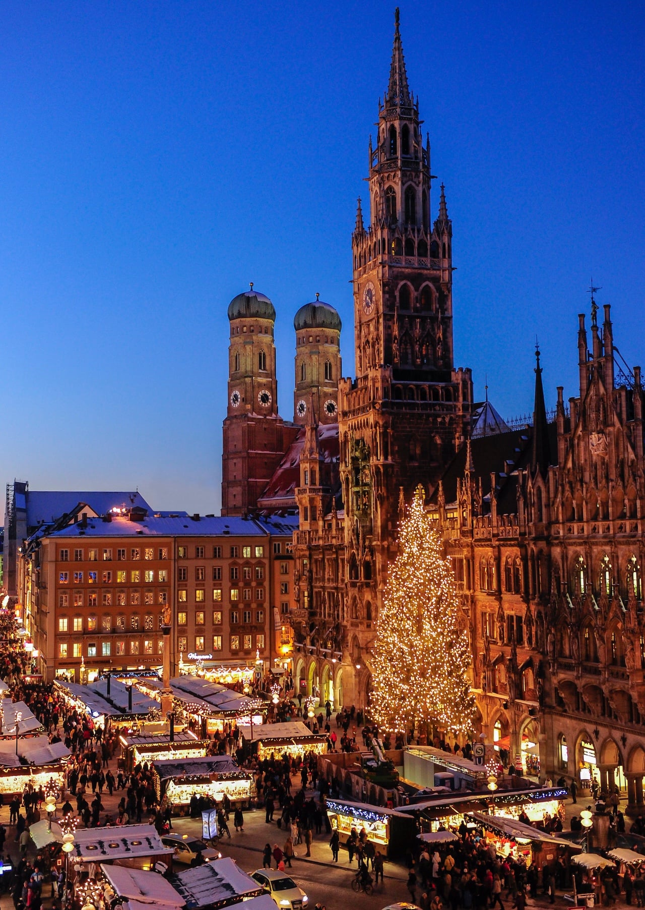 Panoramablick auf den Münchner Christkindlmarkt, © München Tourismus, Lukas Barth