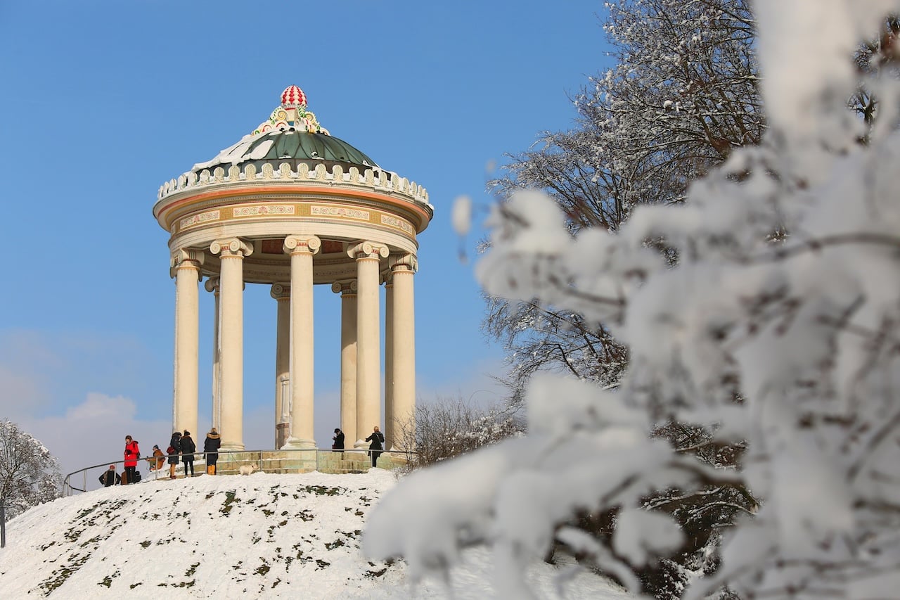 Winterlicher Monopteros, © München Tourismus, Tommy Lösch