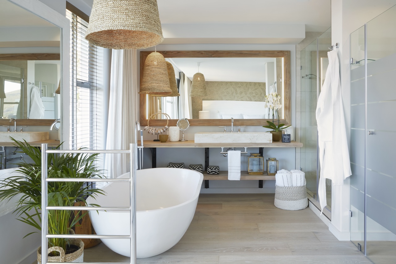 Photo courtesy of Atzaró Cape Town