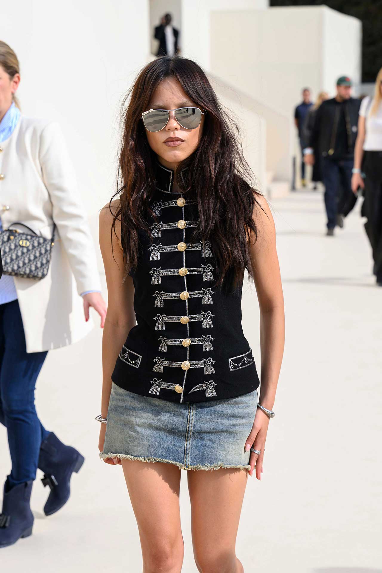 Jenna Ortega wears Dior outside the Dior show during the Womenswear Spring Summer 2026 as part of Paris Fashion Week on October 01, 2025 in Paris, France. (Photo by Kirstin Sinclair/Getty Images)