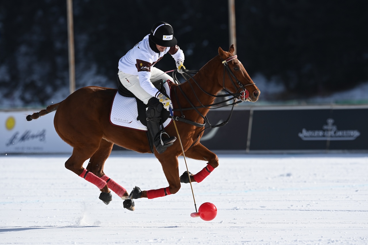 Snow Polo World Cup St Moritz 2026, Practices at the lake, Training Game 1: AZERBAIJAN vs. FLEXJET