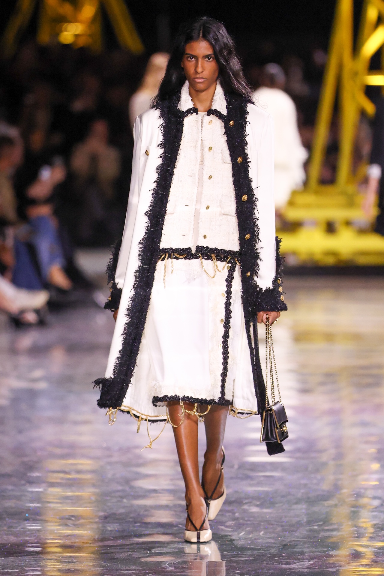 PARIS, FRANCE - MARCH 09: (EDITORIAL USE ONLY - For Non-Editorial use please seek approval from Fashion House) A model walks the runway during the Chanel Womenswear Fall/Winter 2026-2027 show as part of Paris Fashion Week on March 09, 2026 in Paris, France. (Photo by Stephane Cardinale - Corbis/Corbis via Getty Images)