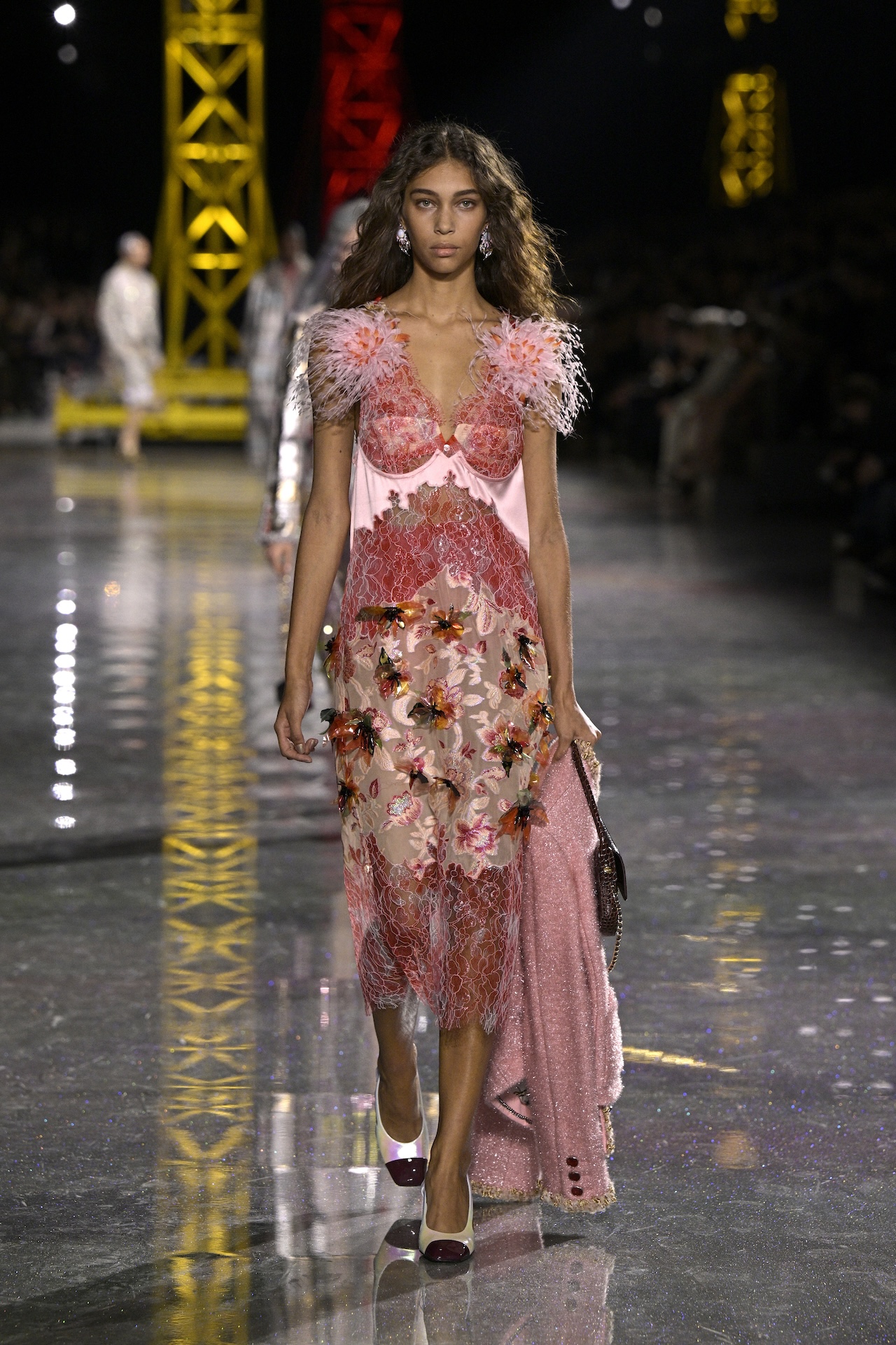 PARIS, FRANCE - MARCH 09: (EDITORIAL USE ONLY - For Non-Editorial use please seek approval from Fashion House) A model walks the runway during the Chanel Womenswear Fall/Winter 2026-2027 show as part of Paris Fashion Week on March 09, 2026 in Paris, France. (Photo by Kristy Sparow/Getty Images)