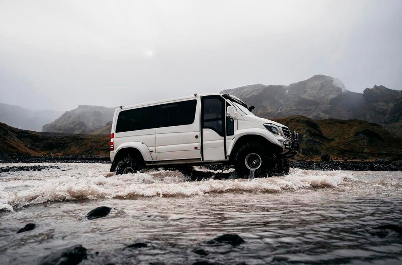 Southcoast Adventure super jeep thorsmork