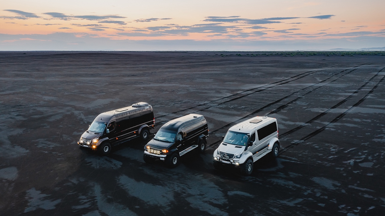 Southcoast Adventure super jeep thorsmork