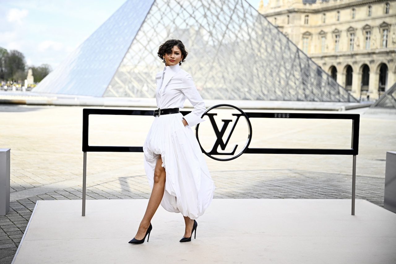 US actress Zendaya poses during a photocall prior to attend the Louis Vuitton Women's Ready to Wear Fall/Winter 2026-2027 collection fashion show as part of the Paris Women Fashion Week, in Paris, on March 10, 2026. (Photo by JULIEN DE ROSA / AFP) / RESTRICTED TO EDITORIAL USE - MANDATORY MENTION OF THE ARTIST UPON PUBLICATION - TO ILLUSTRATE THE EVENT AS SPECIFIED IN THE CAPTION