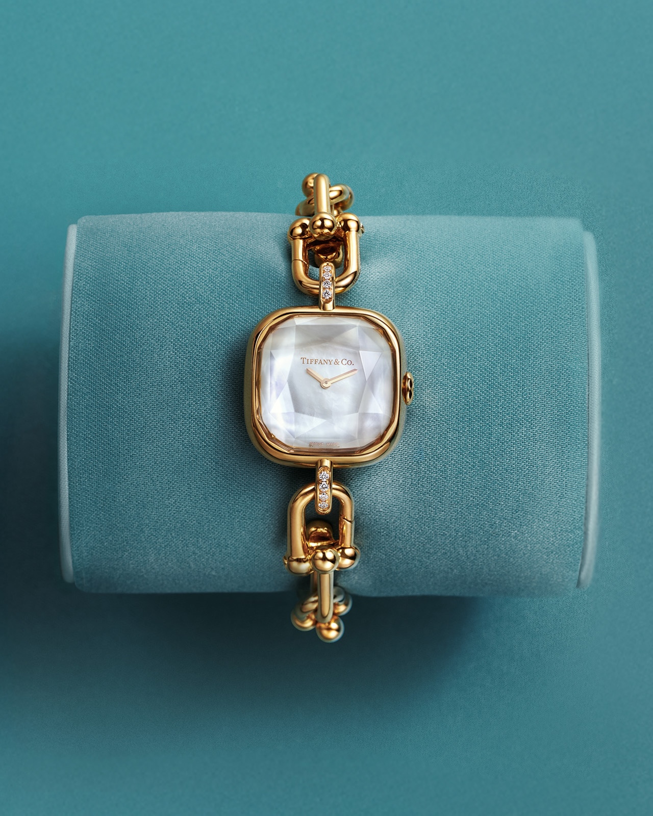 Tiffany & Co. Tiffany HardWear Watch in Yellow Gold with Diamonds and White Mother-of-Pearl