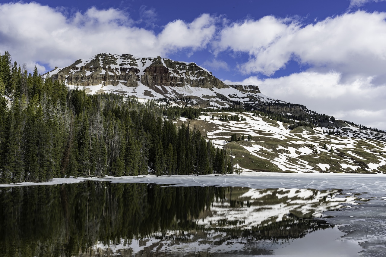 Beartooth Butte (10,518 feet) is in the Beartooth Mountains in the U.S. state of Wyoming. The peak is located in the Absaroka–Beartooth Wilderness of Shoshone National Forest. Rising more than 1,500 feet to the northwest above Beartooth Lake, the butte is easily seen from the Beartooth Highway.