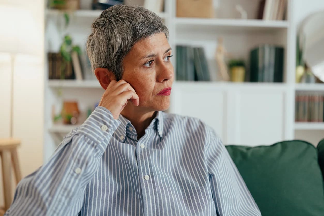 Experts warn modern loneliness is becoming a public health crisis 
