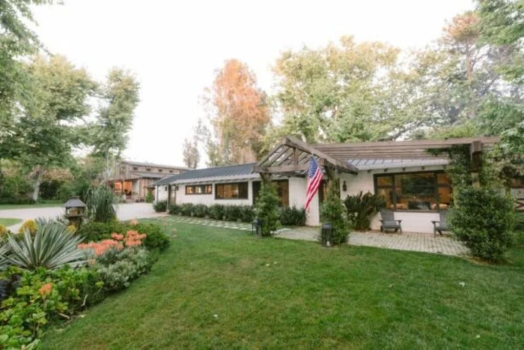Reese Witherspoon Puts Her Malibu Ranch on the Market