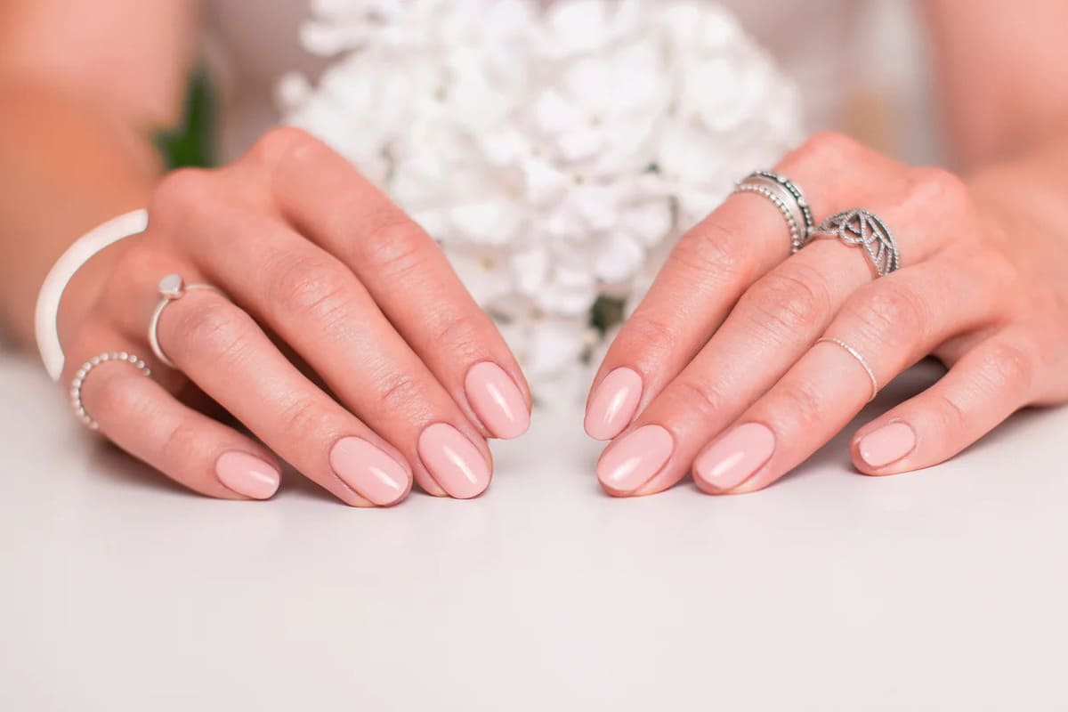 Effortless Manicure