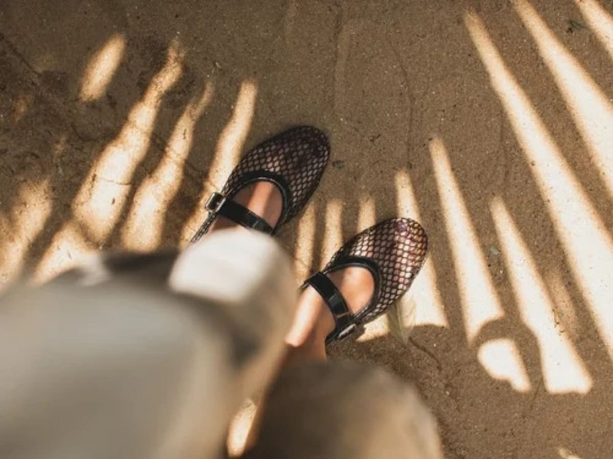 a-podiatrist-revealed-the-biggest-mistake-people-make-when-buying-summer-shoes-and-what-to-buy-instead-custom