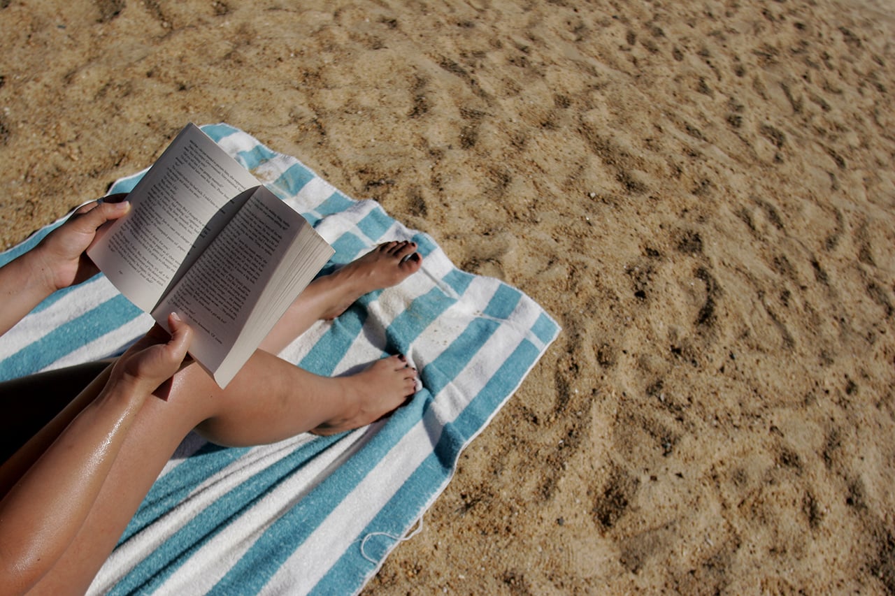 Summer Beach Reading (Getty Images)