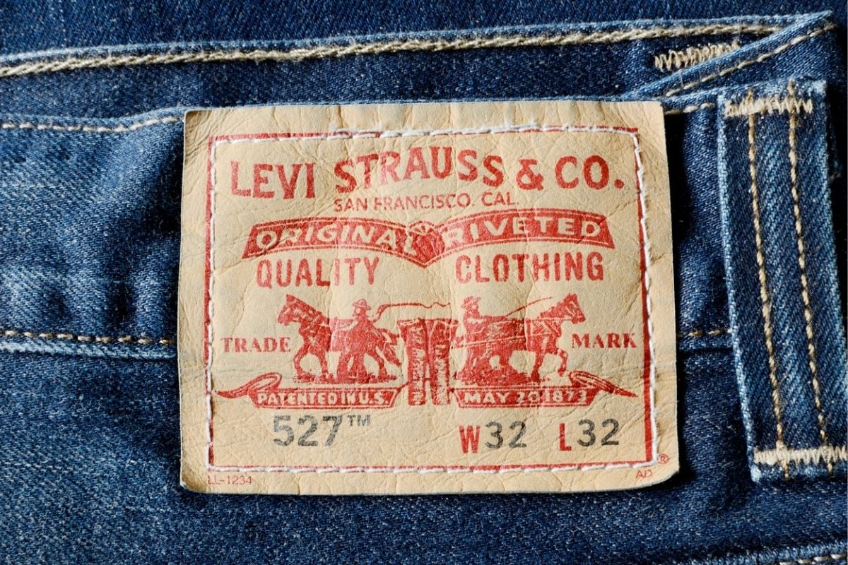 You Have This Detail on the Back of Every Pair of Jeans