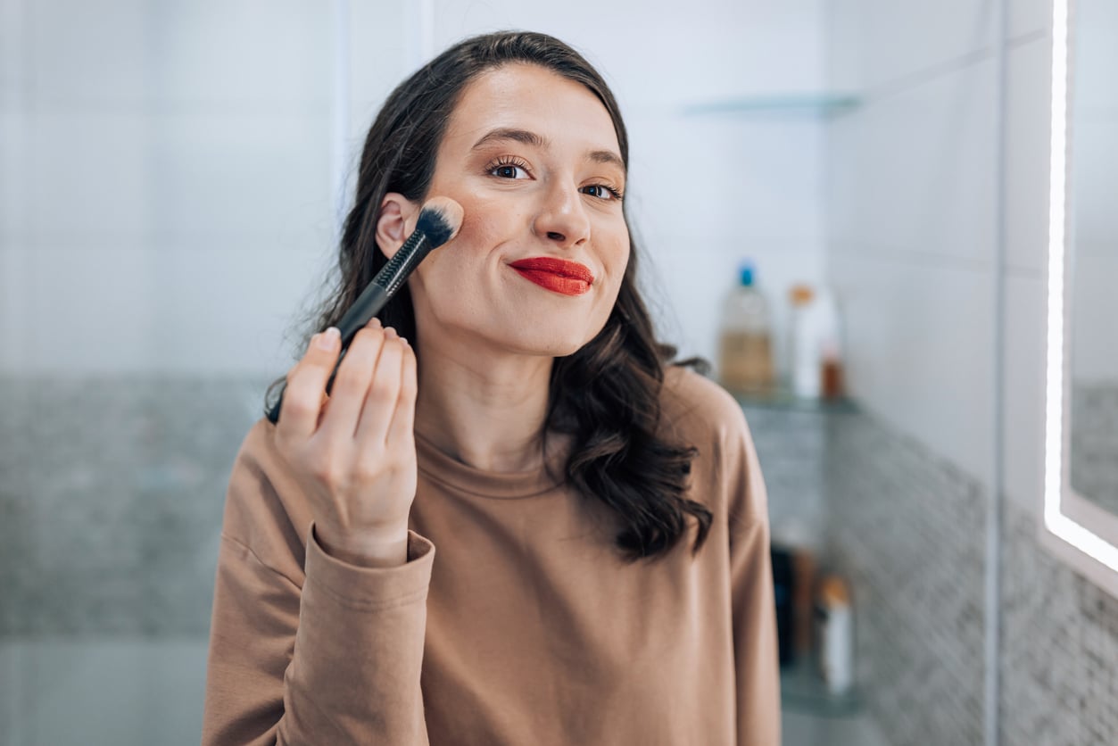 We Don't Want to Be Right": Why This Forgotten Makeup Trick Deserves a Comeback