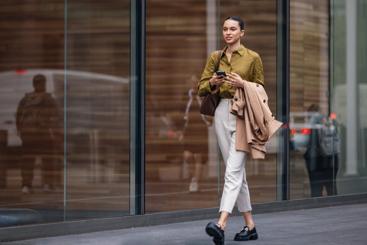 Say Goodbye to Leggings: This Trouser Shape Is Taking Over Fall 2026, and Katie Holmes Just Showed Us Exactly How to Wear It Credit: iStock @miniseries