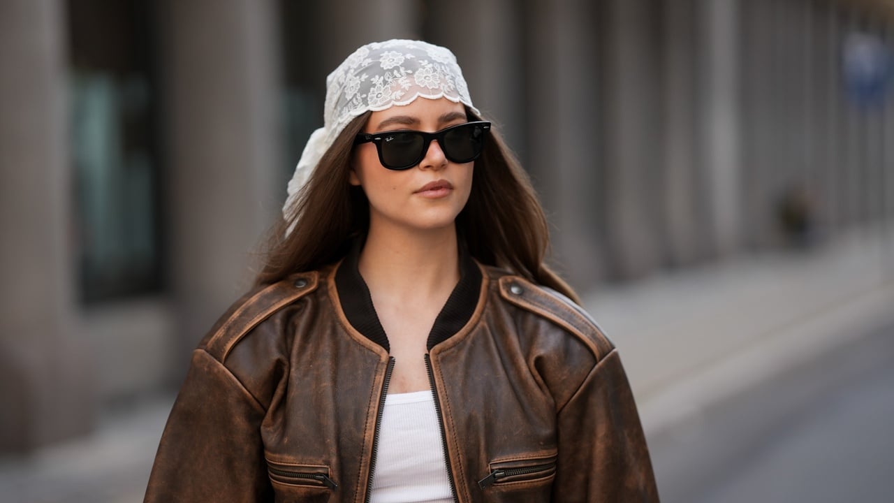 Forget Tiny Sunglasses: These Iconic ’90s Sunglasses Are Making a Major Comeback in 2026