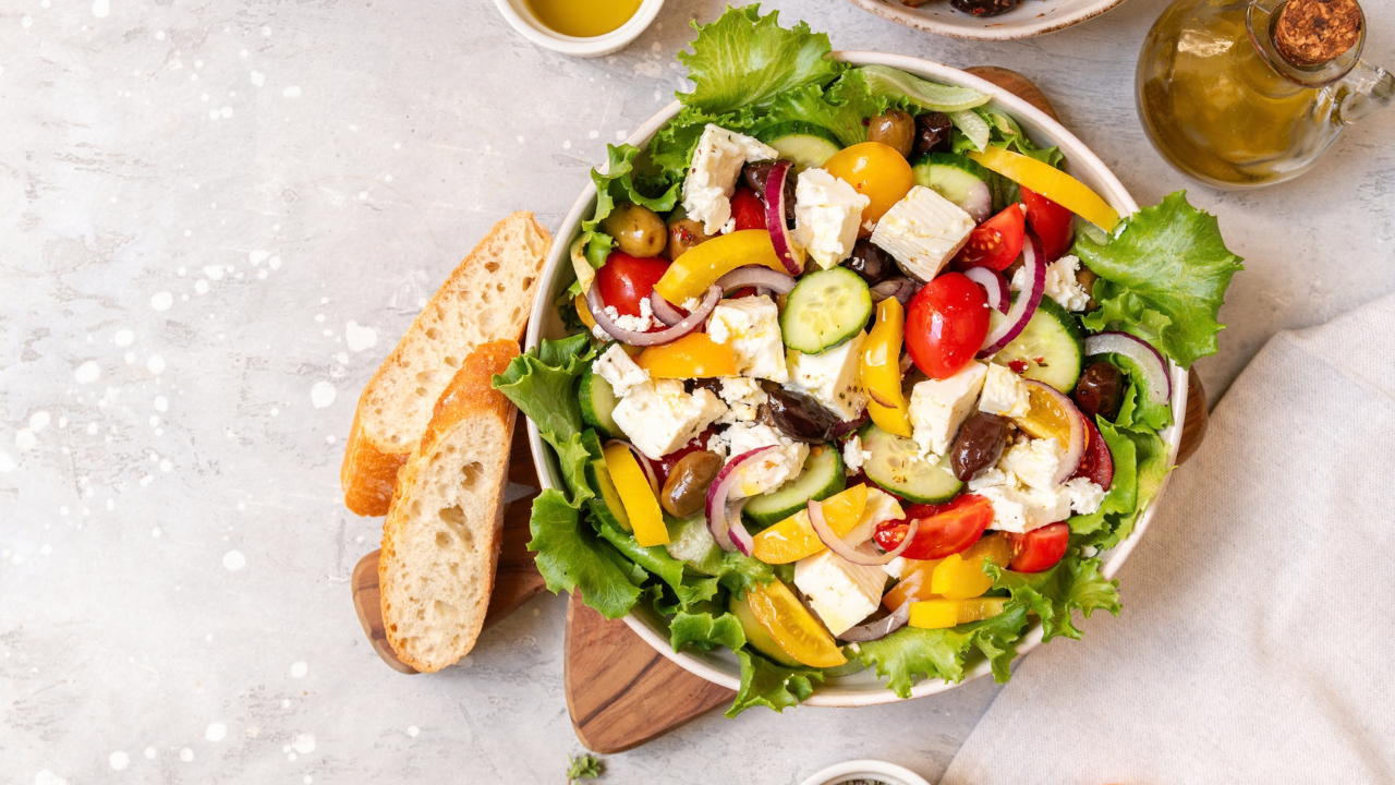 A salad made up of foods from a Mediterranean Diet