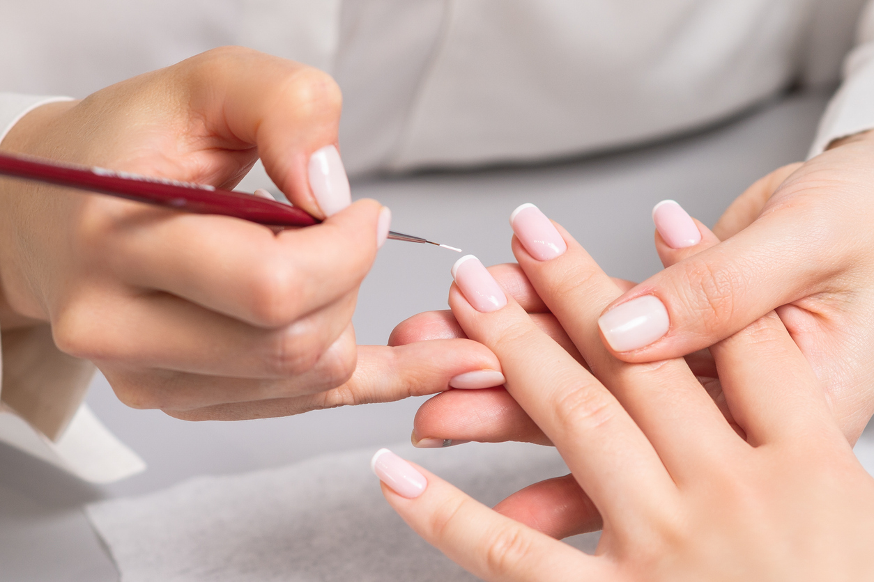 The "Vanilla Milk" Manicure Is the Most Effortlessly Expensive Nail Trend of the Summer 