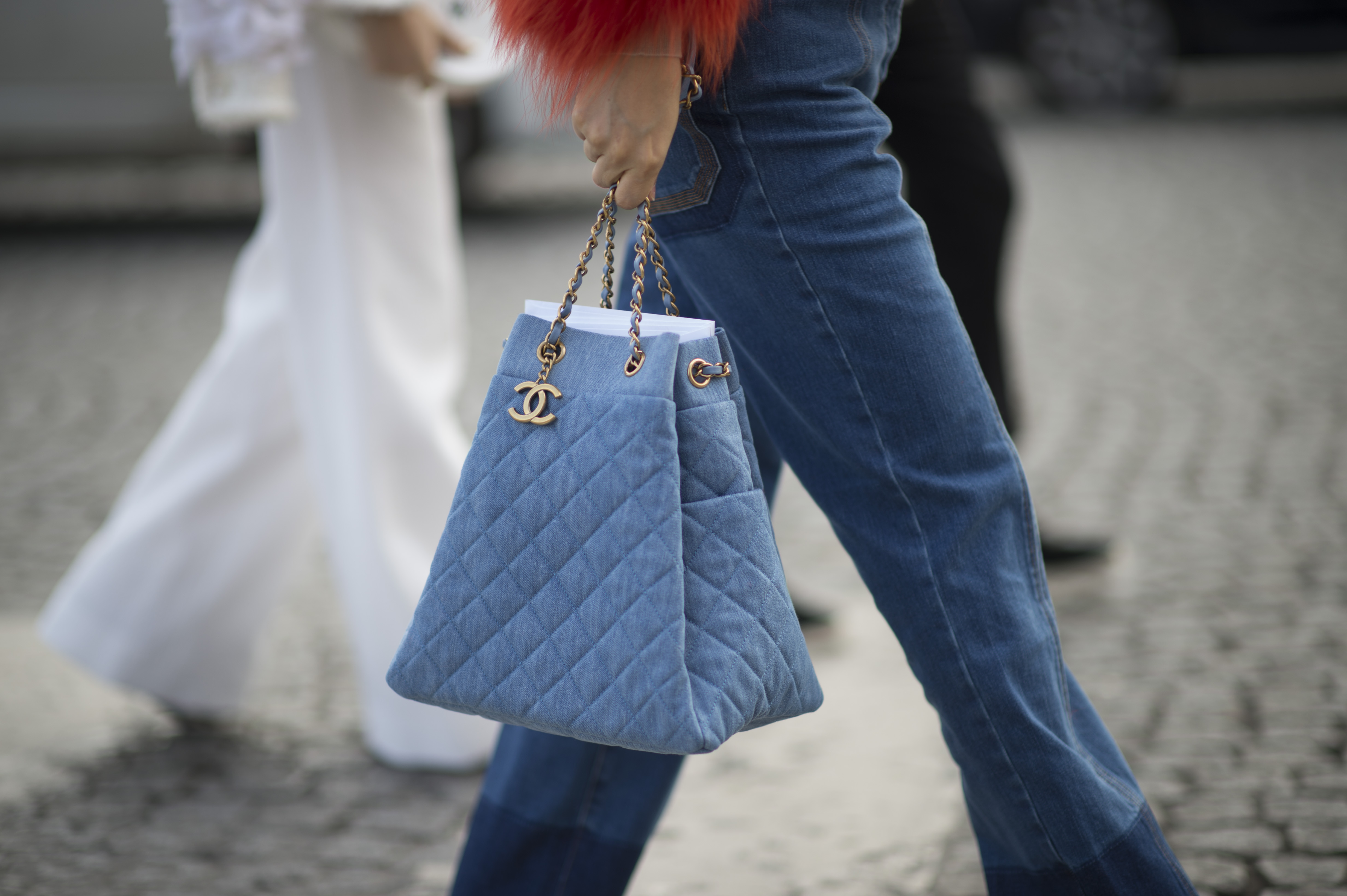 10 Designer Denim Handbags for Effortless Style