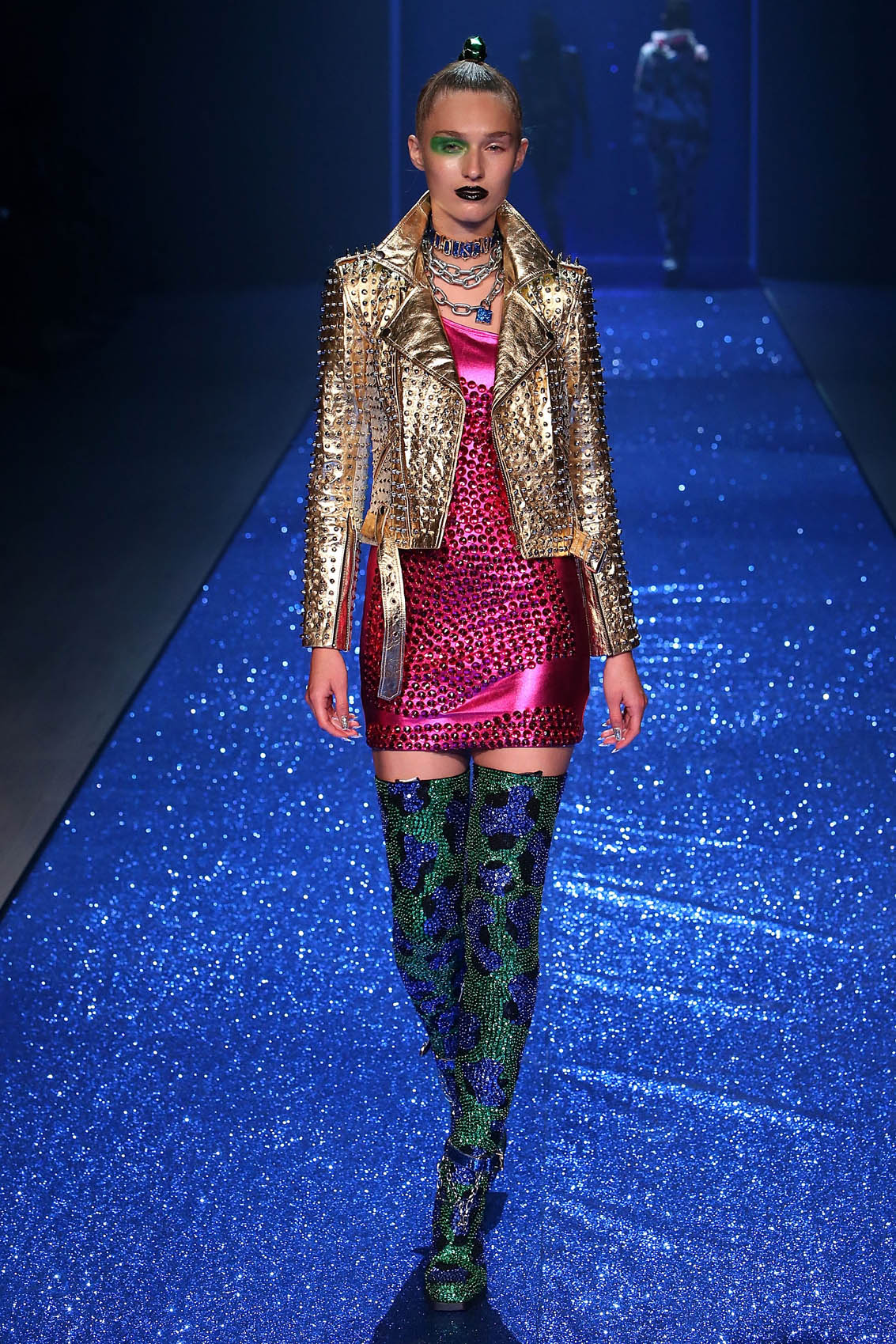 Dicount Universe Mercedes Benz Fashion Week 2016 runway Grazia