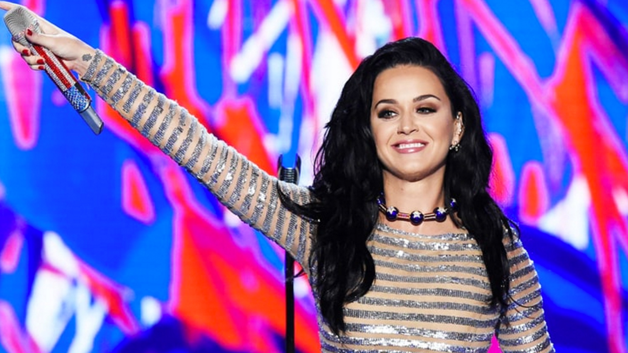 Katy Perry debuts new song “Chained To The Rhythm” by planting disco ...