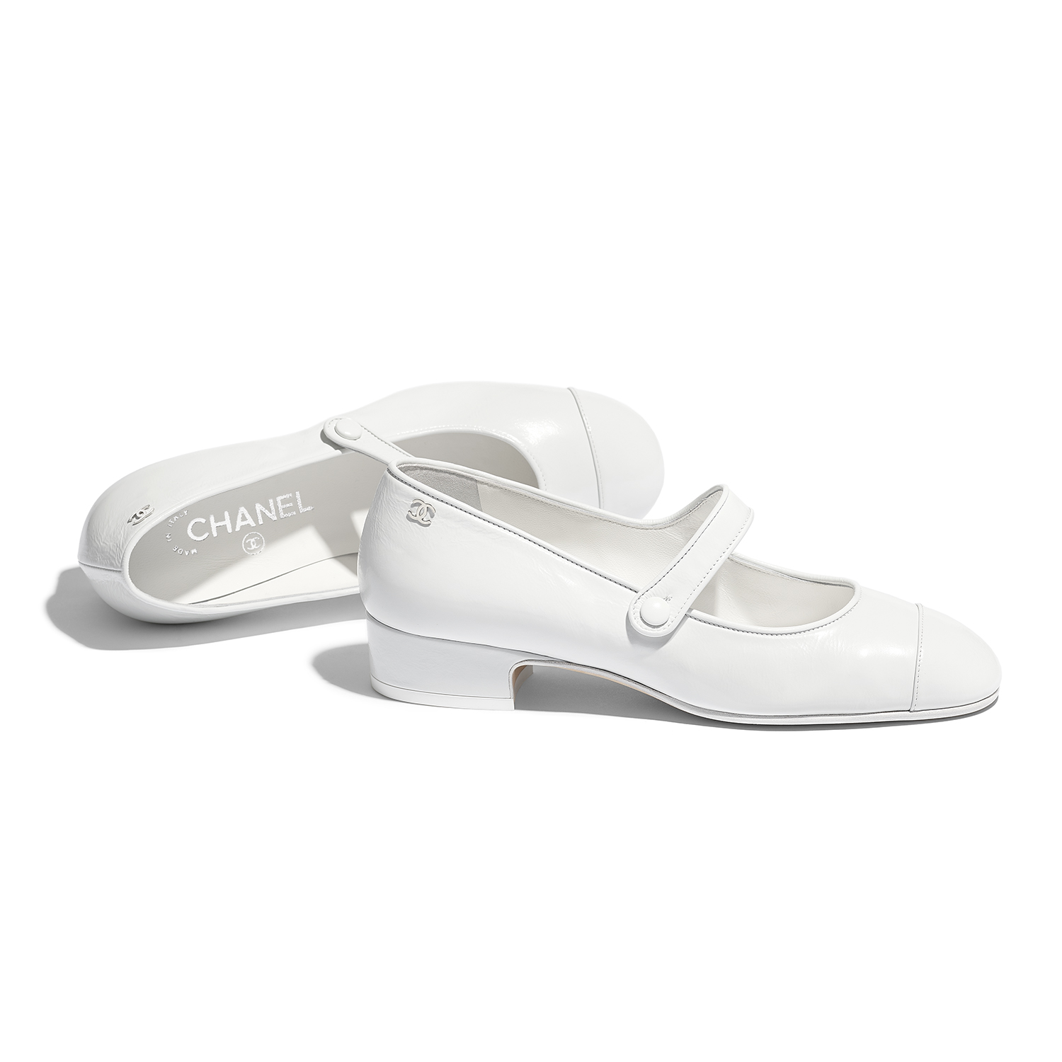 RDC13105 Authentic Chanel White Calfskin Sport Mary Jane Shoes Size 38 –  REAL DEAL COLLECTION