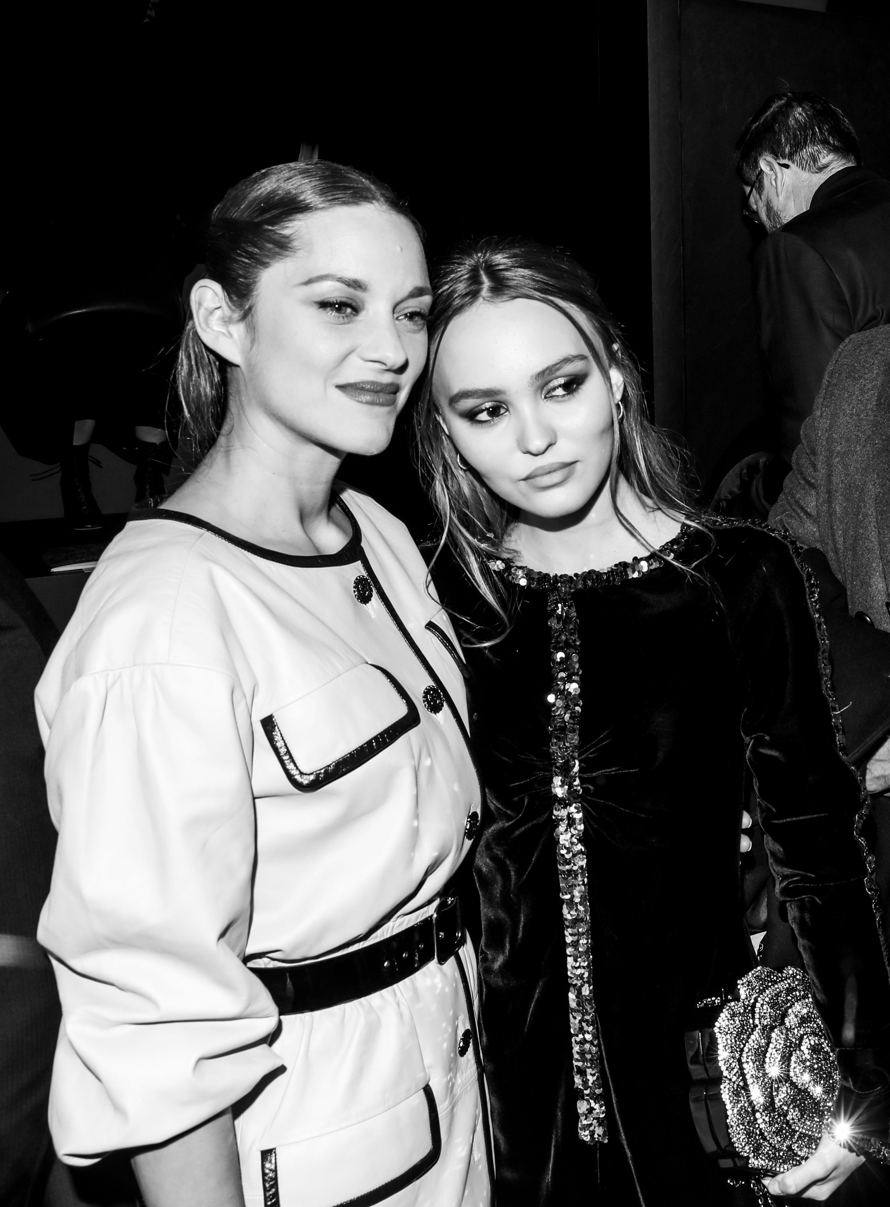 43_Marion_COTILLARD_with_Lily_Rose_DEPP_at_the_Paris_New_York_Metiers ...