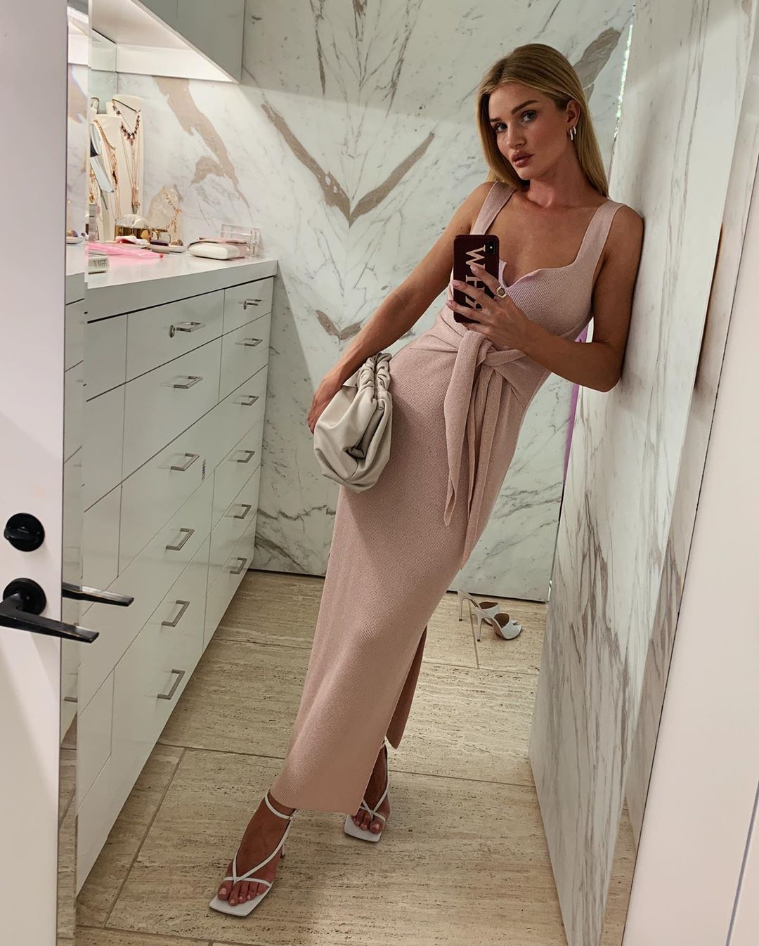 Rosie Huntington-Whiteley's Instagram Is Like A Rolodex Of Great Style ...