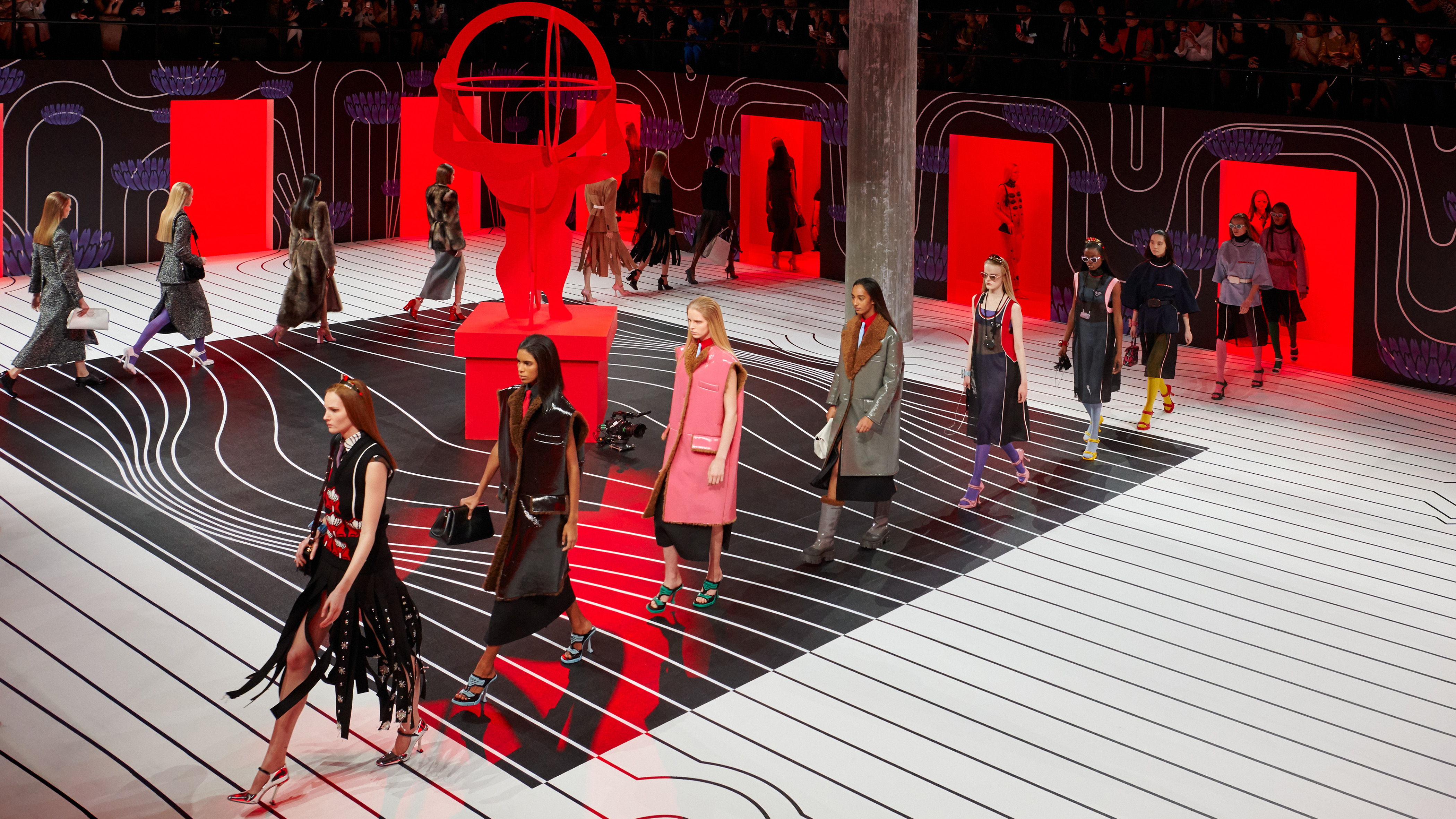 Miuccia Prada's Gl-Armour. Prada's Celebration Of Femininity Is Both  Delicate And Powerful - Grazia