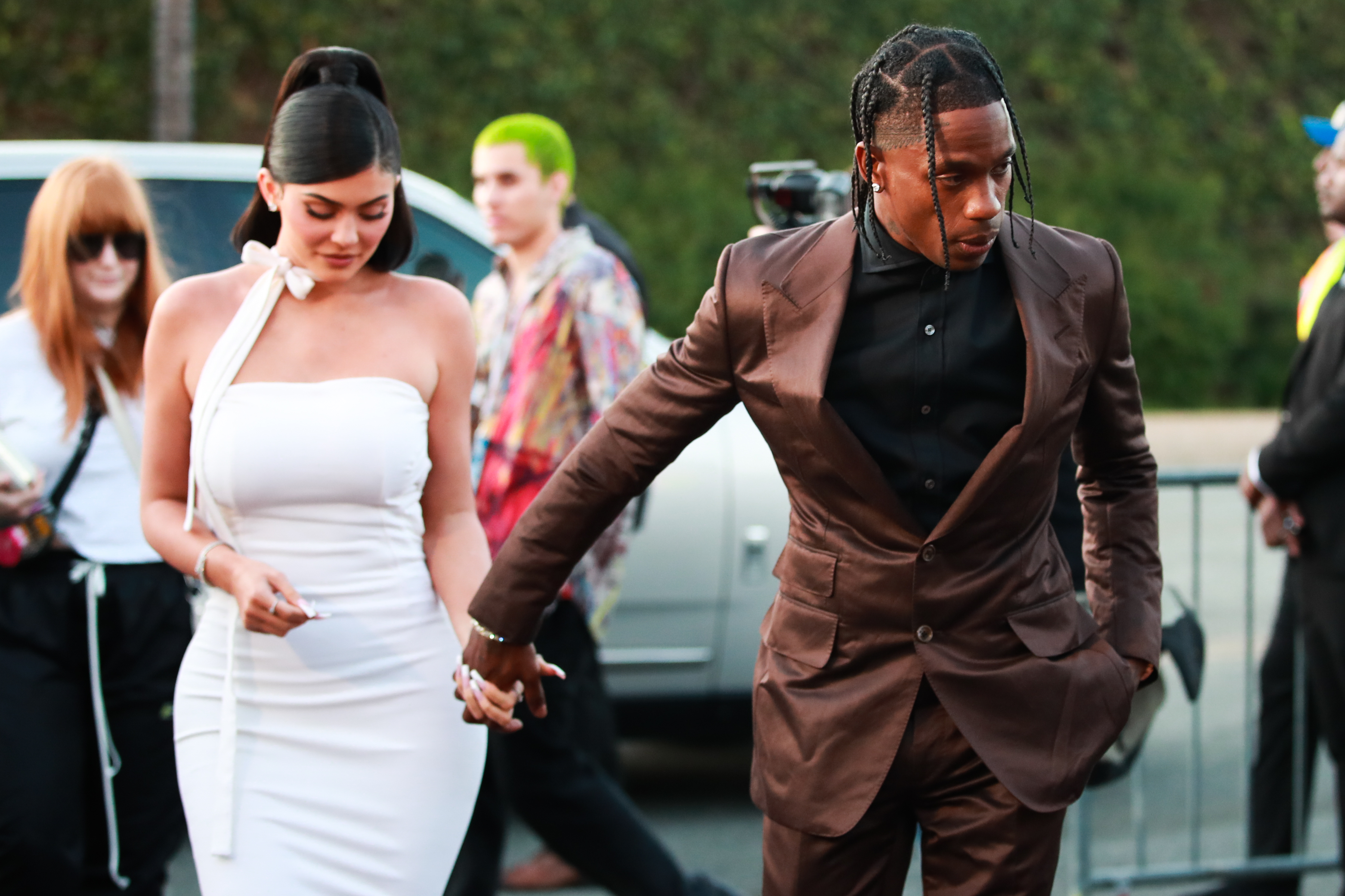 Kylie Jenner Posts Photos With Travis Scott Back Together