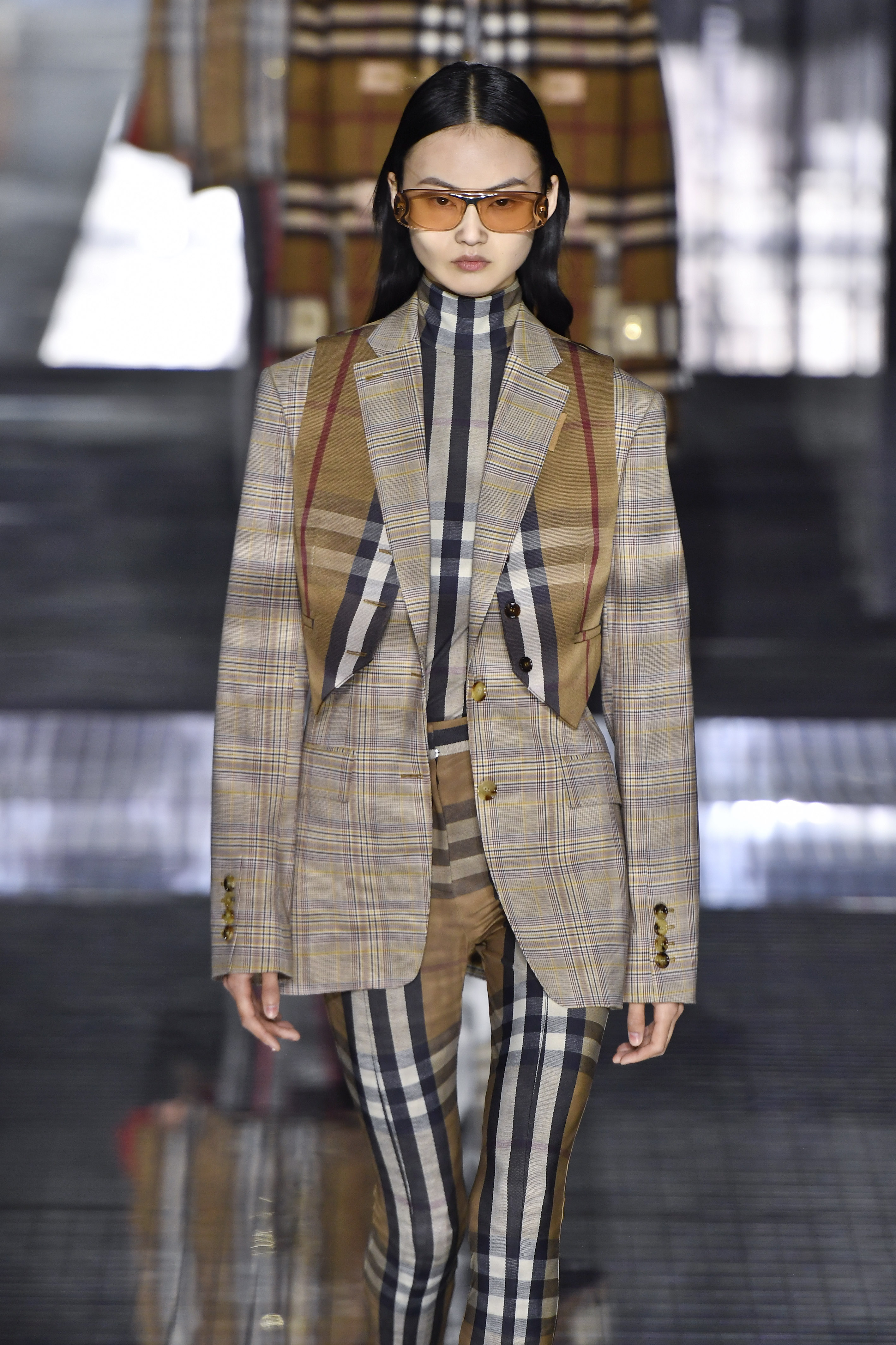 Burberry to Run September Fashion Show Outdoors Without Guests