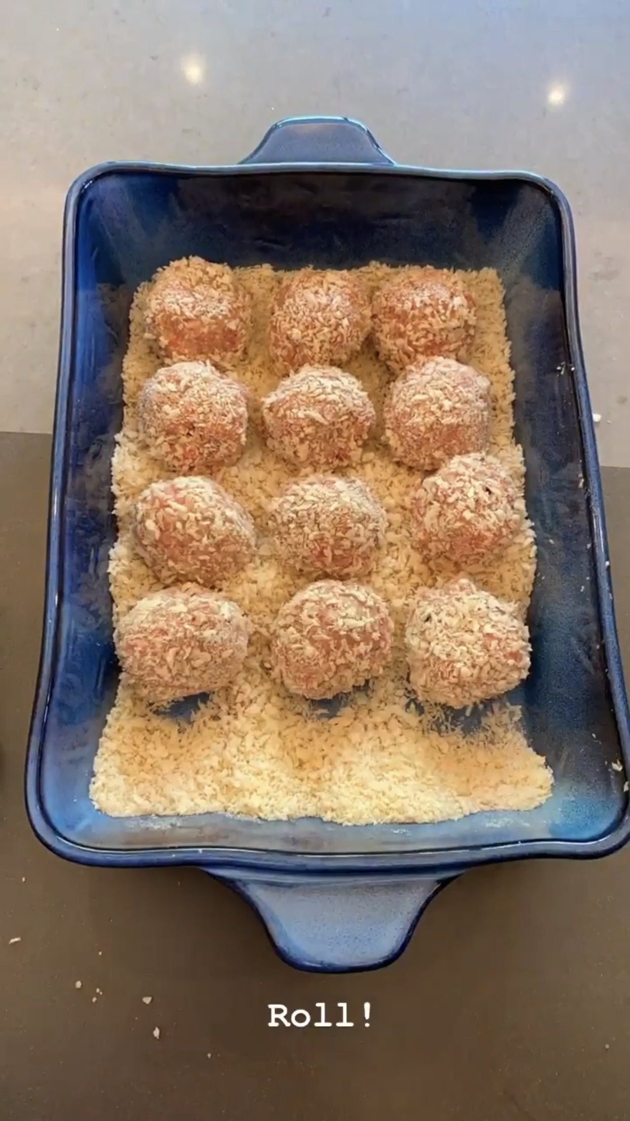 Chrissy Teigen meatballs