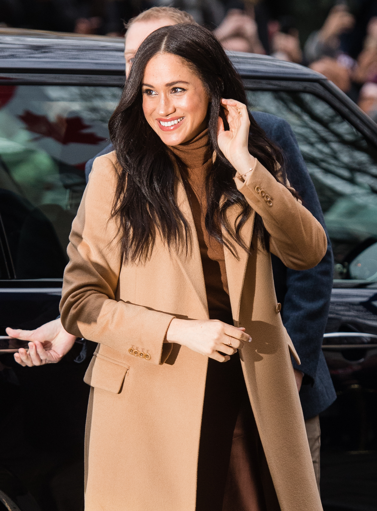 Meghan Markle Wears J Crew For Rare Public Outing
