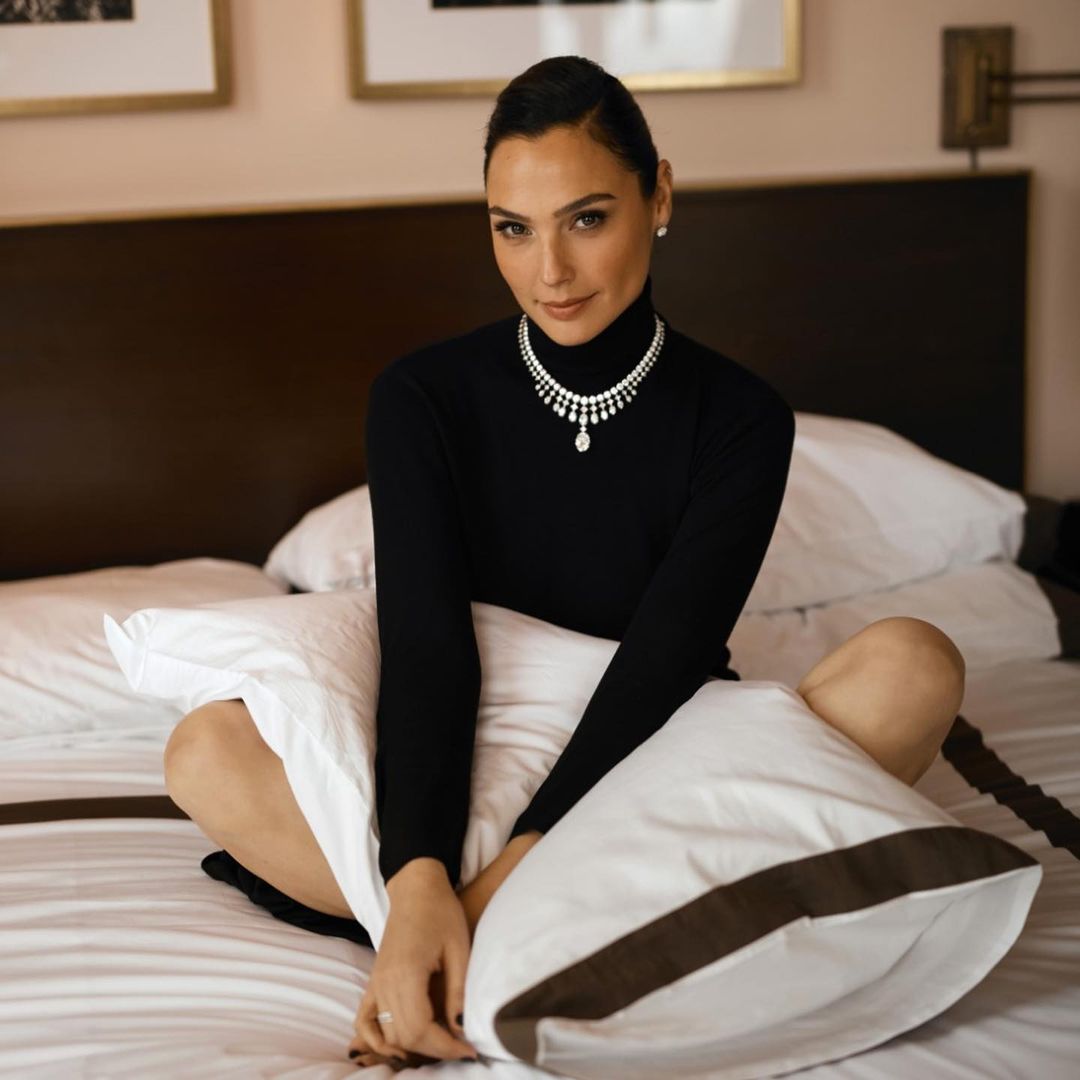 Everything We Know About Gal Gadot in 'Heart Of Stone' - Grazia