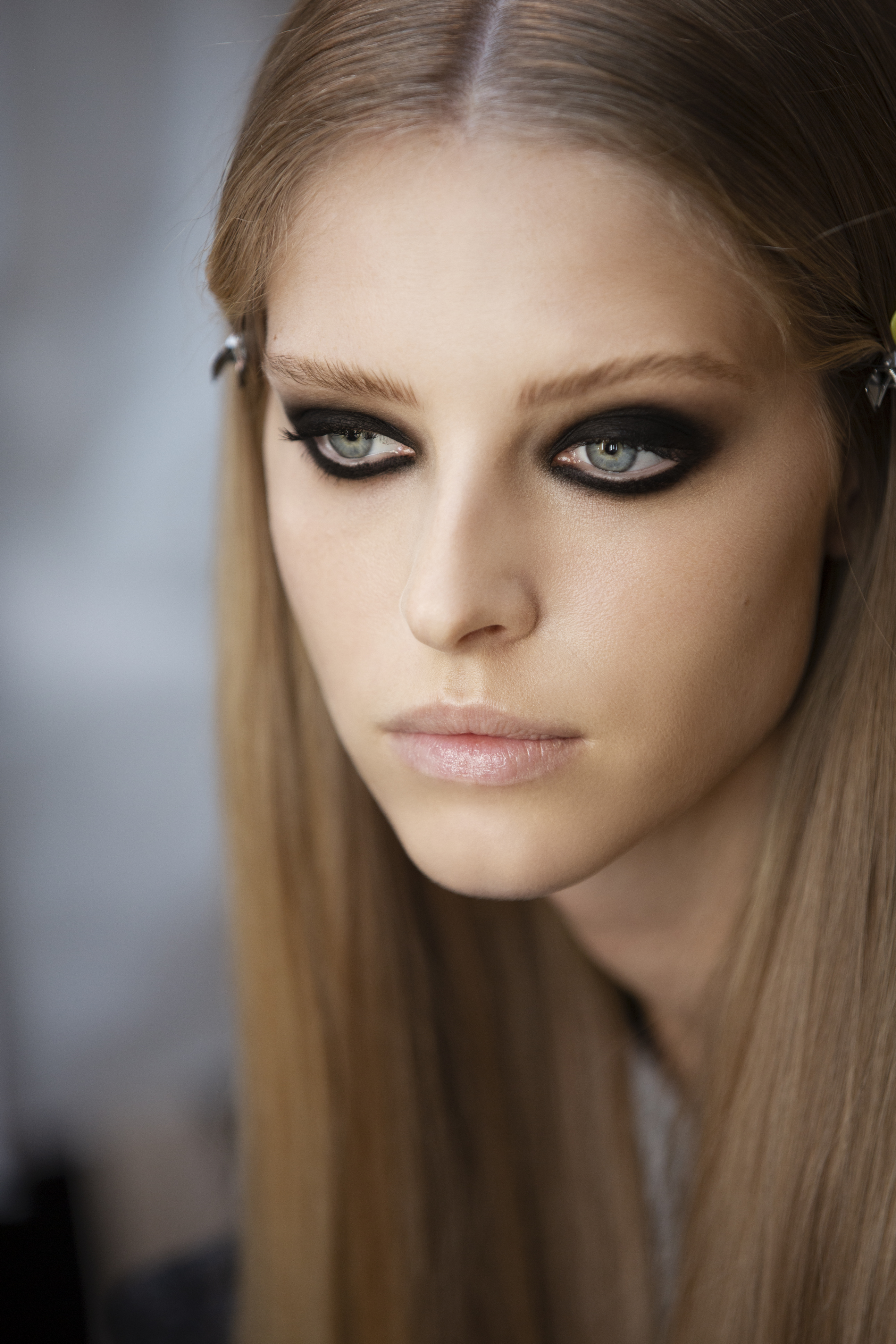 Best Beauty Trends From Paris Fashion Week Fall 2021 French Makeup Trends 2022