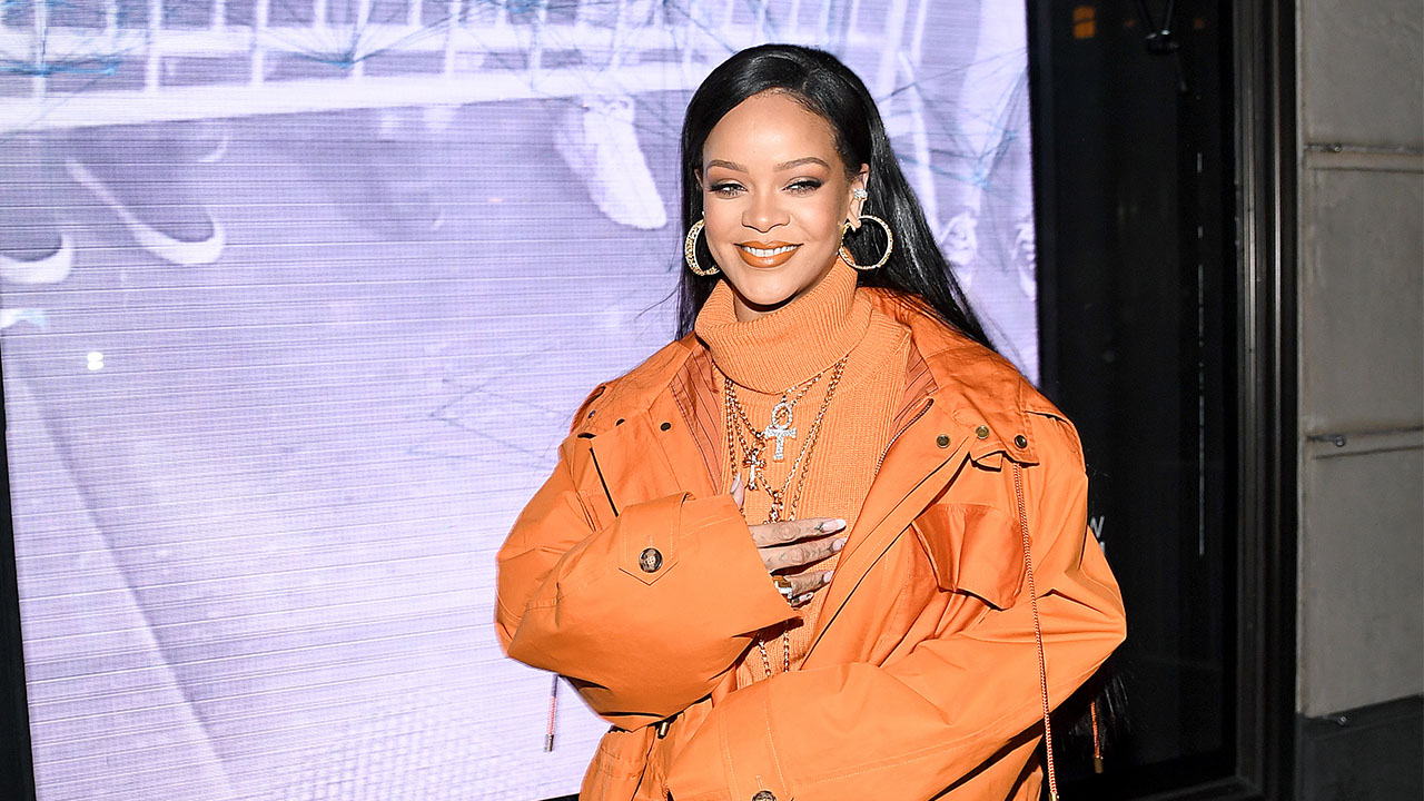 Rihanna's London Home Is For Sale! Now, Who Will Buy It?