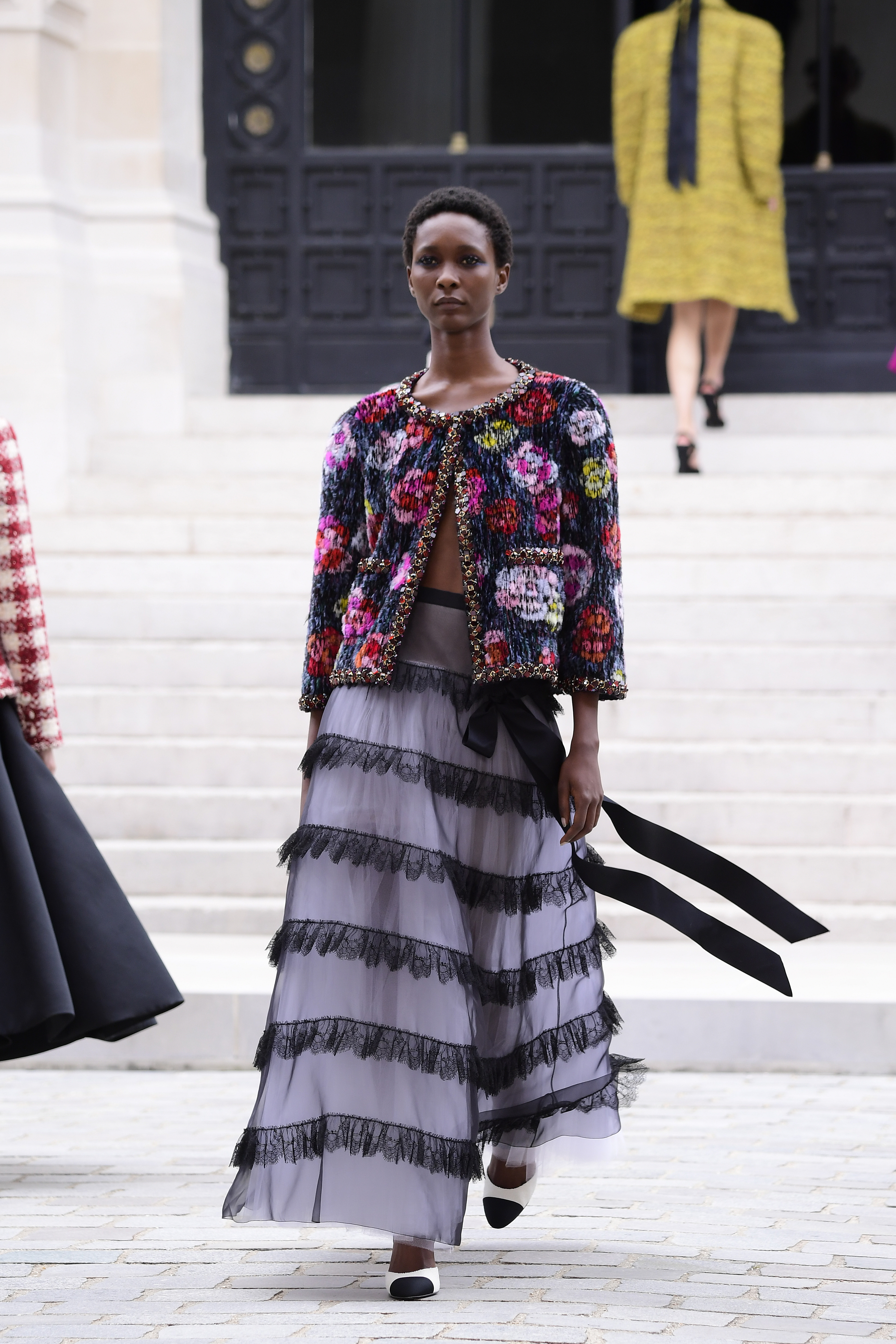 Chanel Haute Couture Fall Winter 2021-2022 - RUNWAY MAGAZINE ® Official