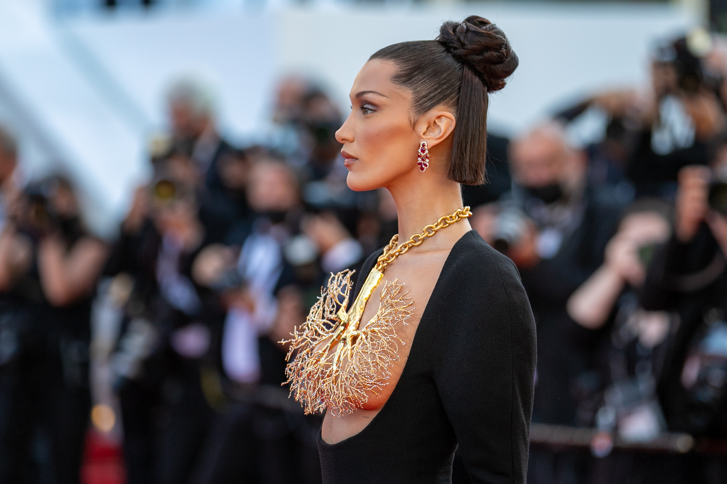 Bella Hadid Cannes