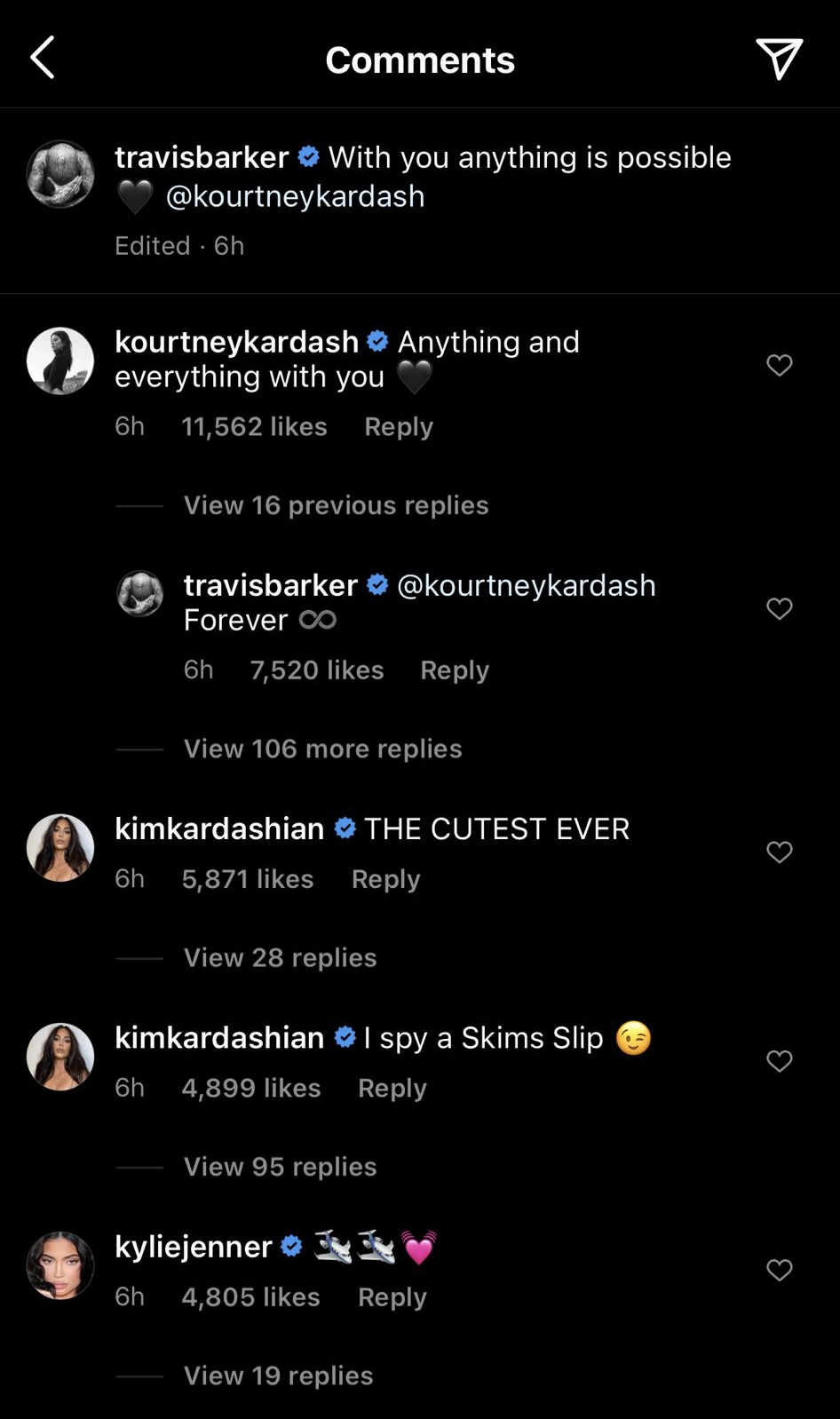 Travis Barker Kourtney Kardashian