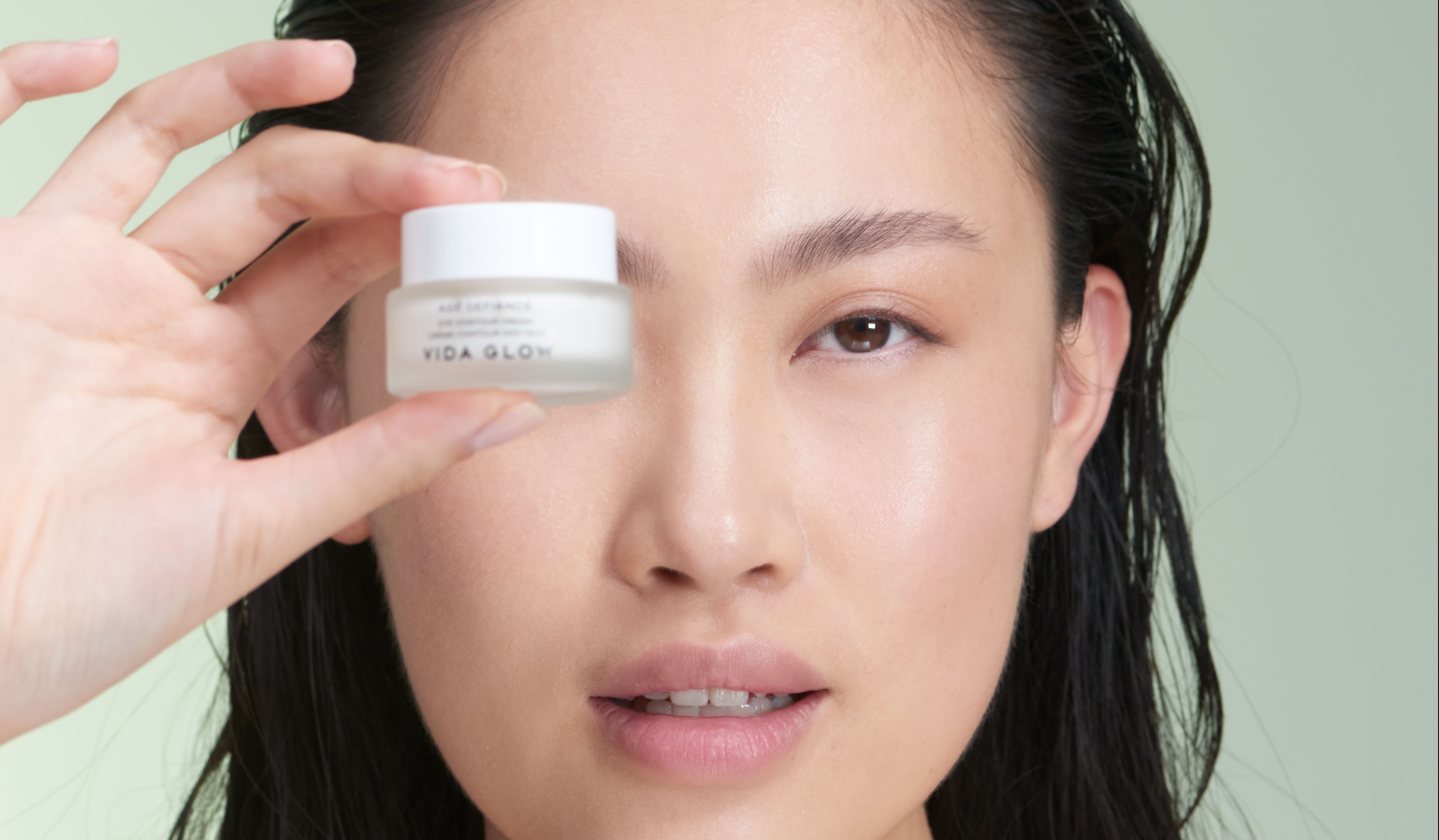 Vida Glow Skincare Here's Everything You Need To Know