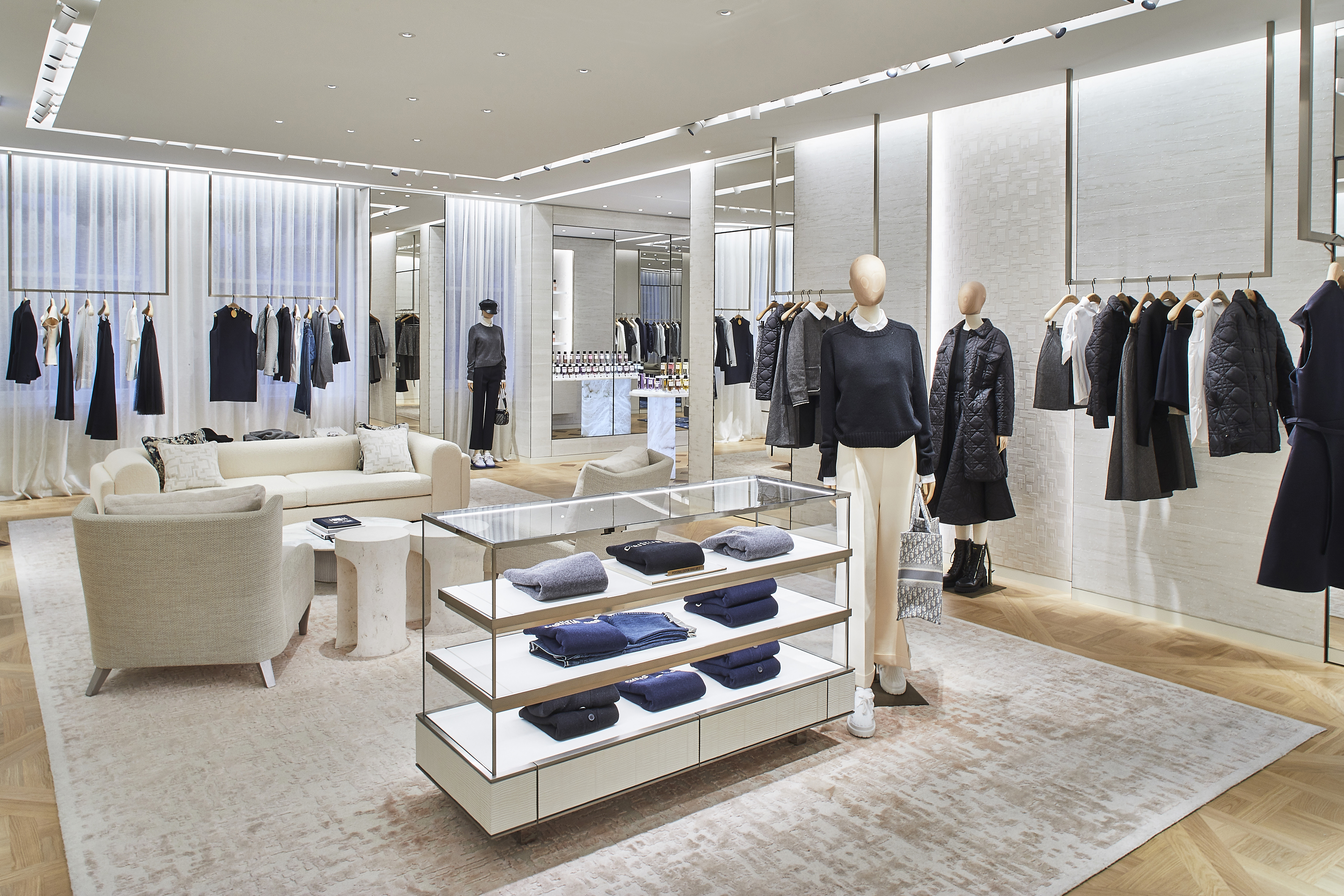 Christian Diors first flagship store in Australia replicates the brands  Paris boutique  Luxurylaunches