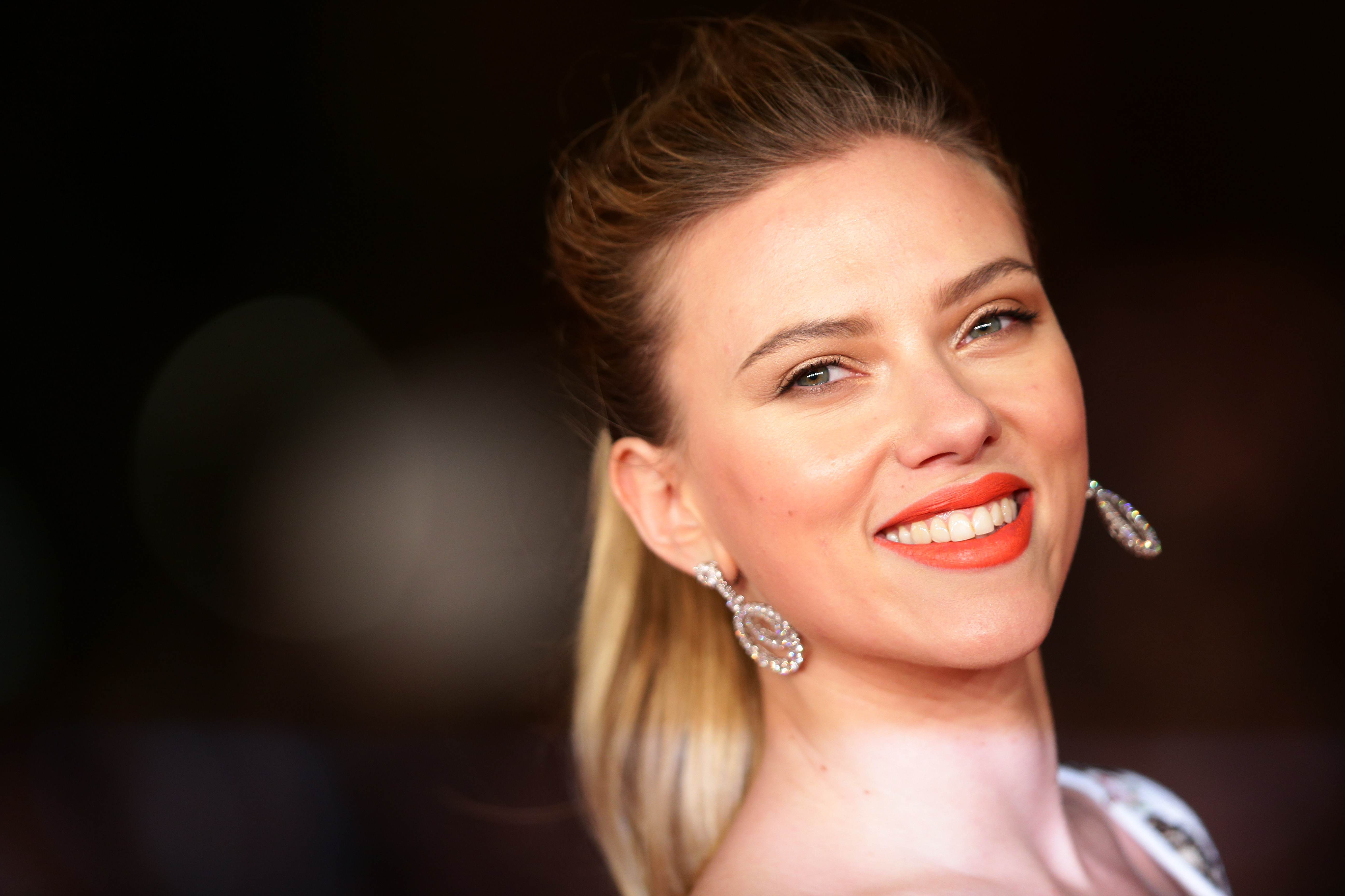 Scarlett Johansson The Outset