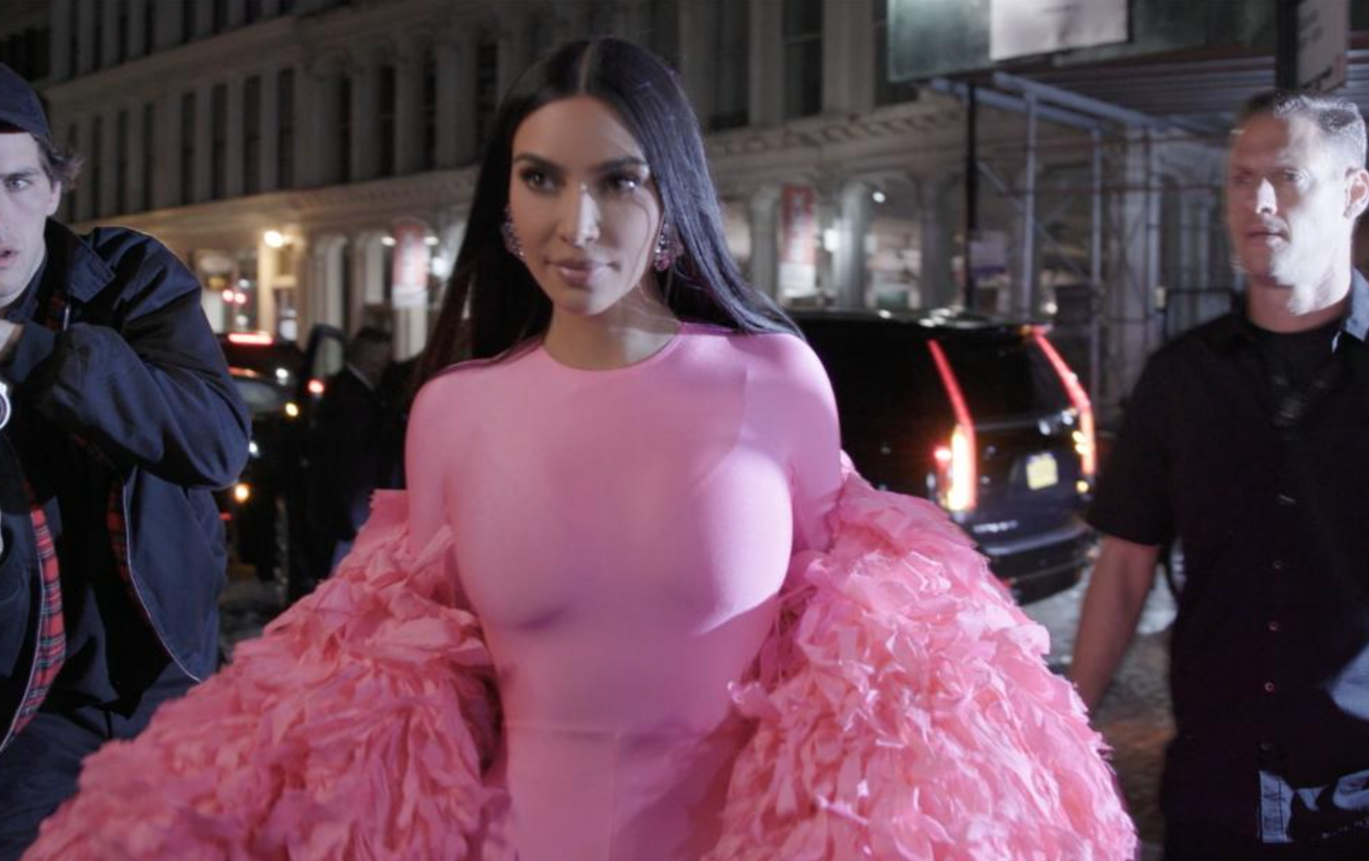 The Kardashians Review: Has The Hulu / Disney+ Series Gone Too Far?