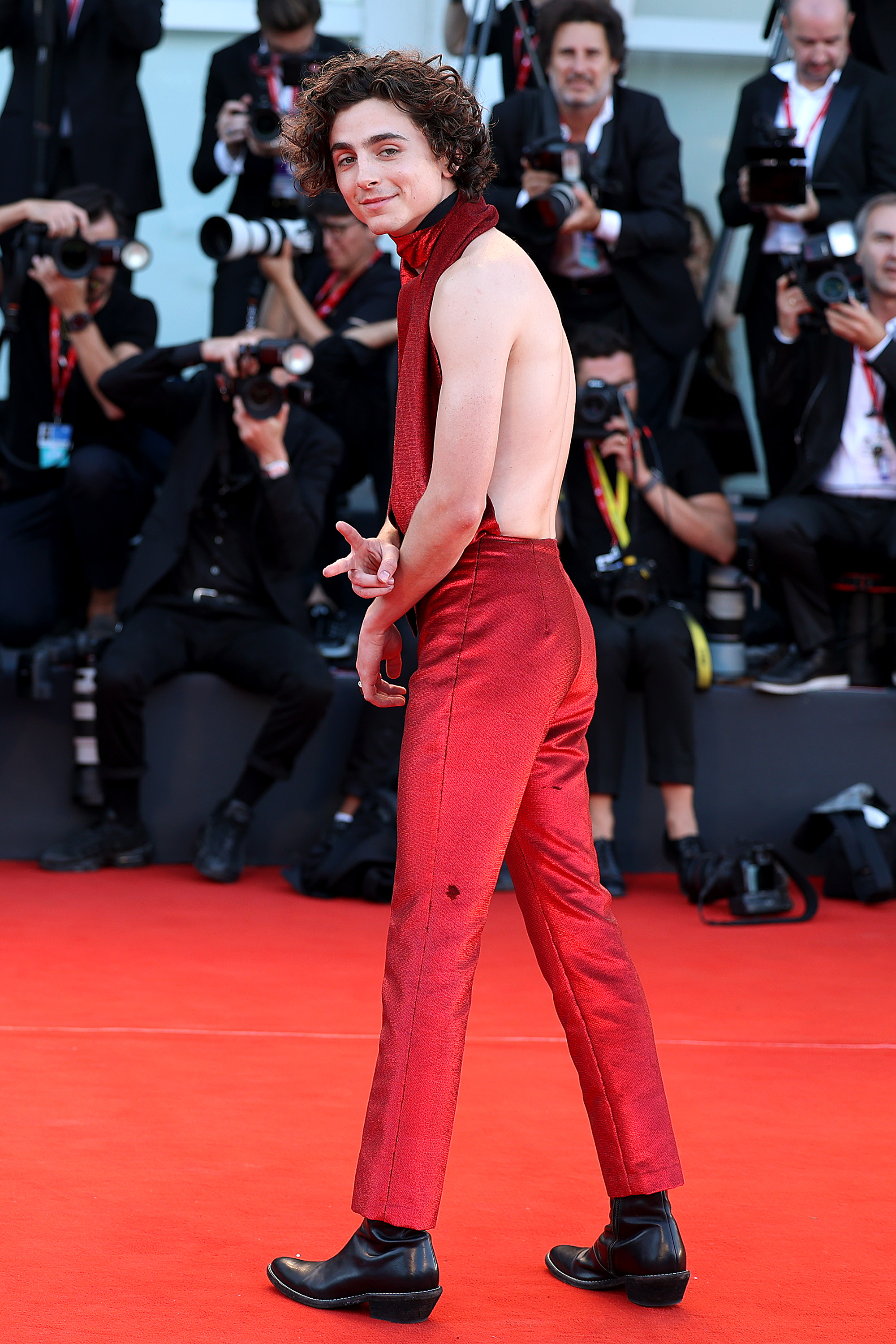 Timothée Chalamet Went Backless On The Venice Red Carpet Grazia