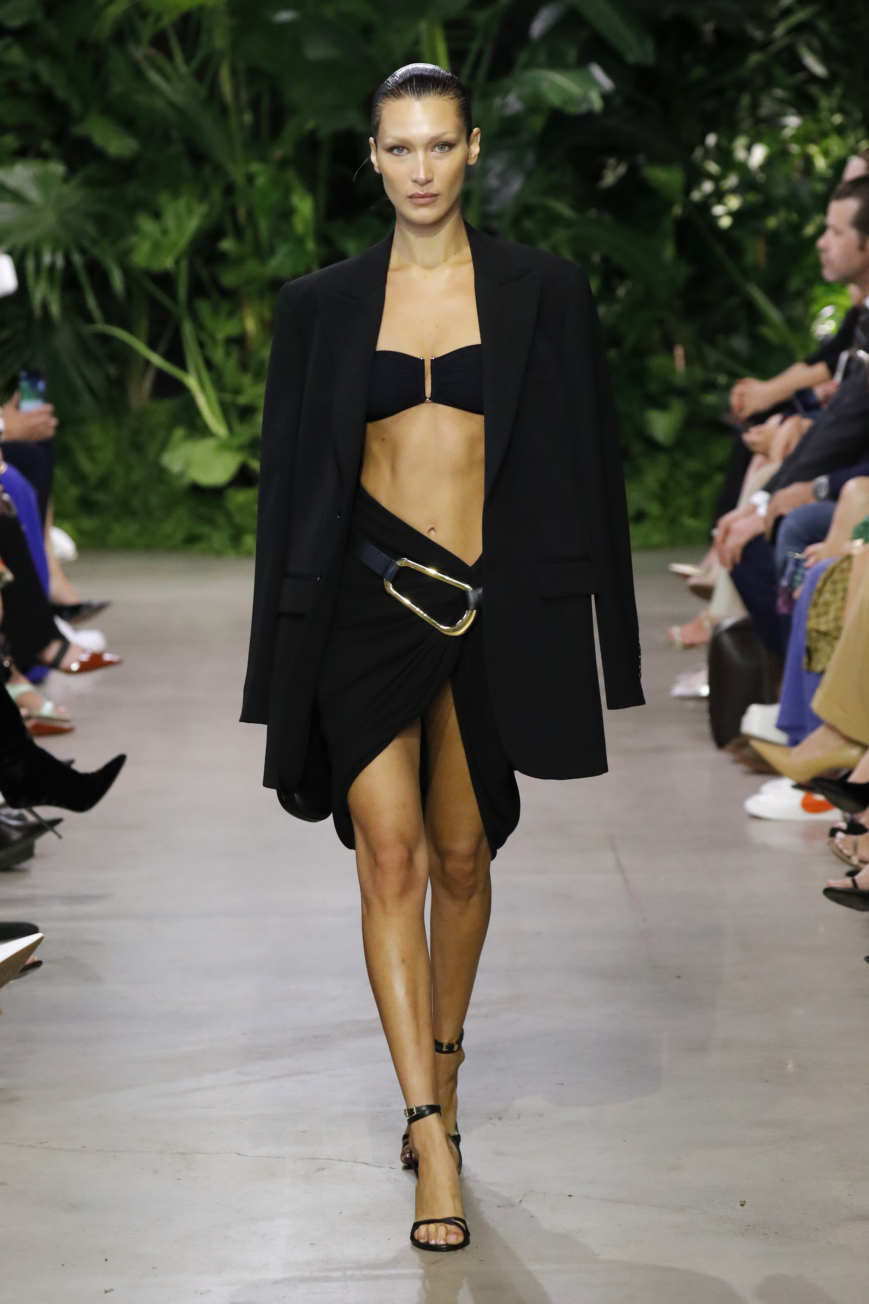 Michael Kors Collection Spring 2023 Ready-to-Wear Fashion Show Vogue |  