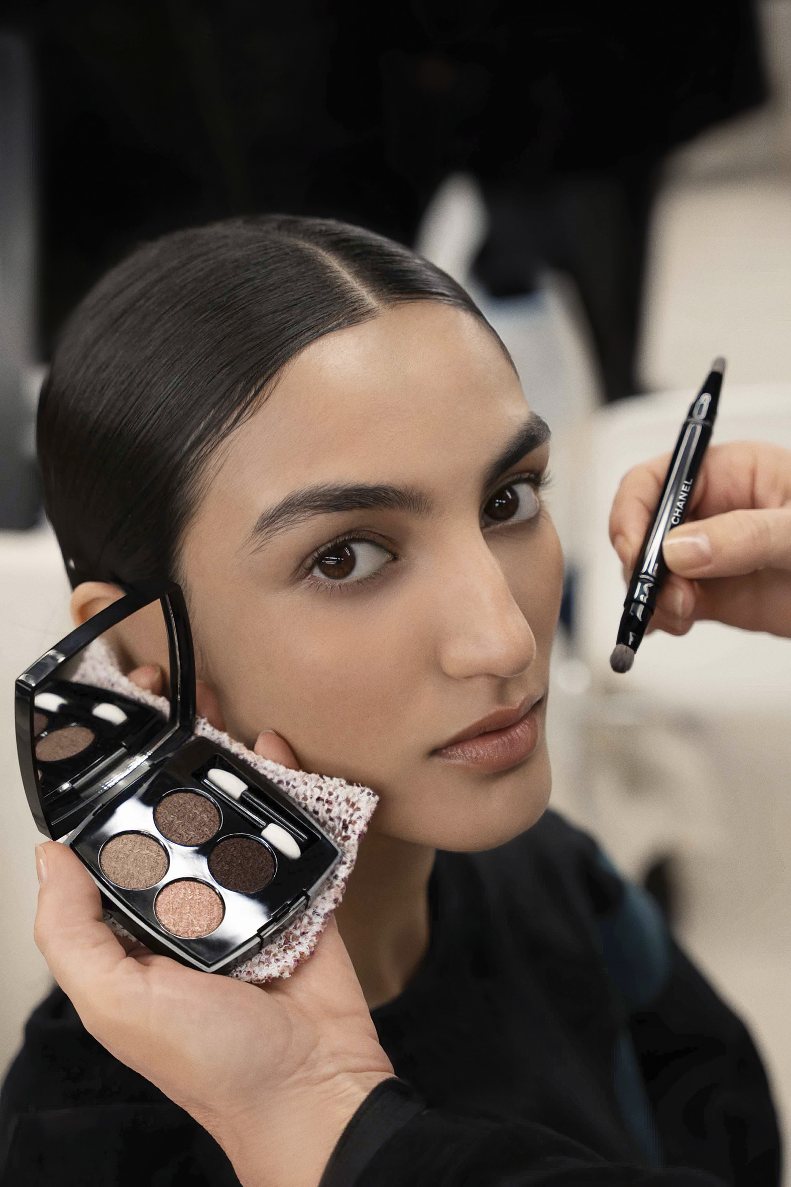 Sneak Peek CHANEL FallWinter 2022 Makeup Collection  BeautyVelle  Makeup  News