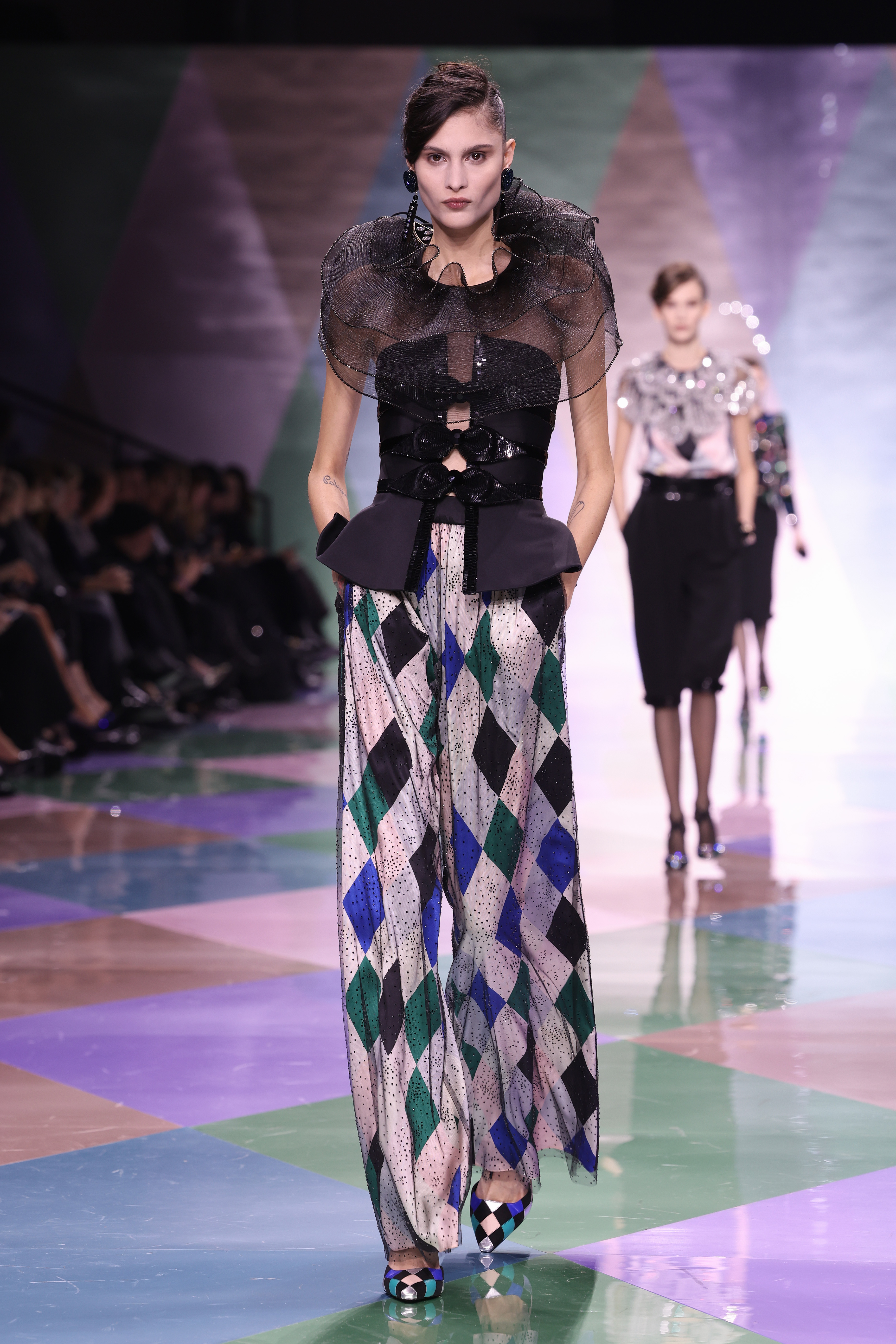 Armani: New Giorgio Armani Privé Spring/Summer 2023 Fashion Collection:  Rondò Armaniano - Luxferity