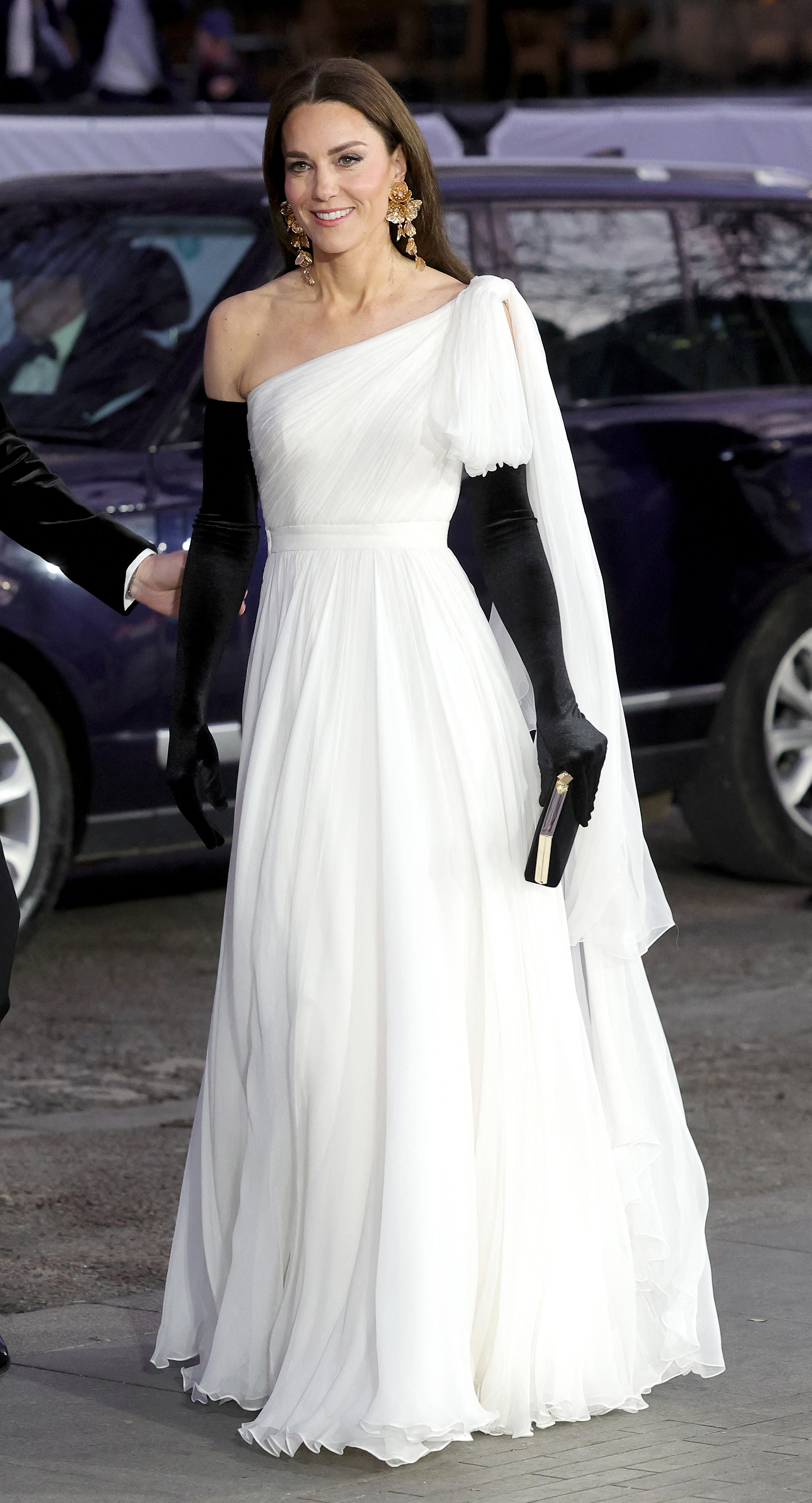 Kate Middleton At BAFTA Awards 2023: See Her In White Dress – Hollywood Life